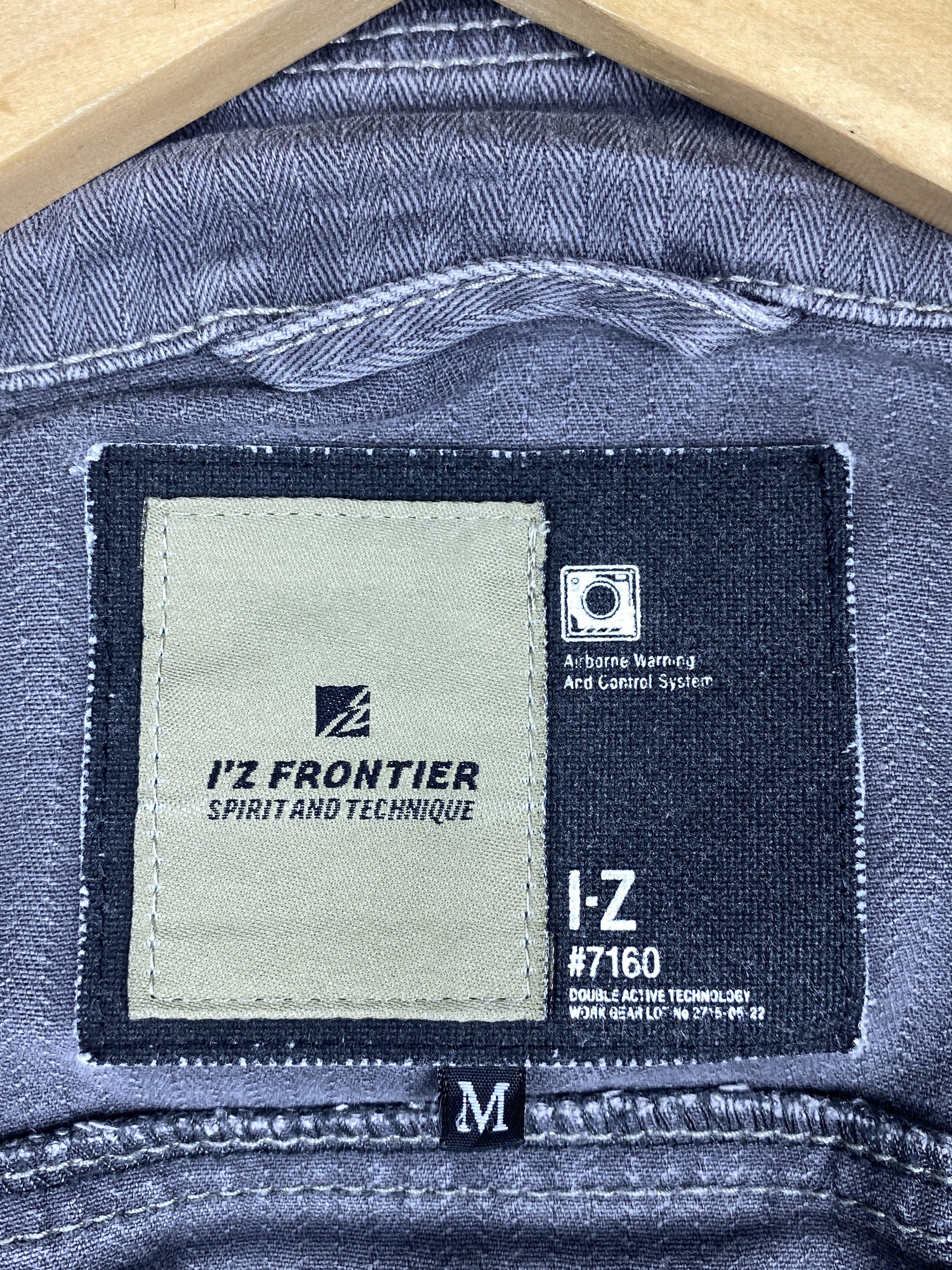 Japanese Brand Vintage I'Z Frontier Rugged Button Up Jacket J1675 Size US S / EU 44-46 / 1 - 11 Thumbnail