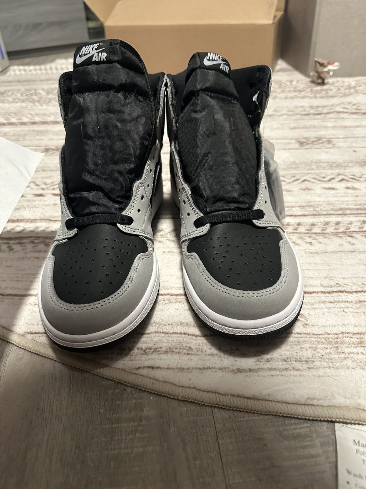 Nike AJ1 Retro Hugh OG - Black/LT Smoke Grey-white Size US 11 / EU 44 - 4 Thumbnail