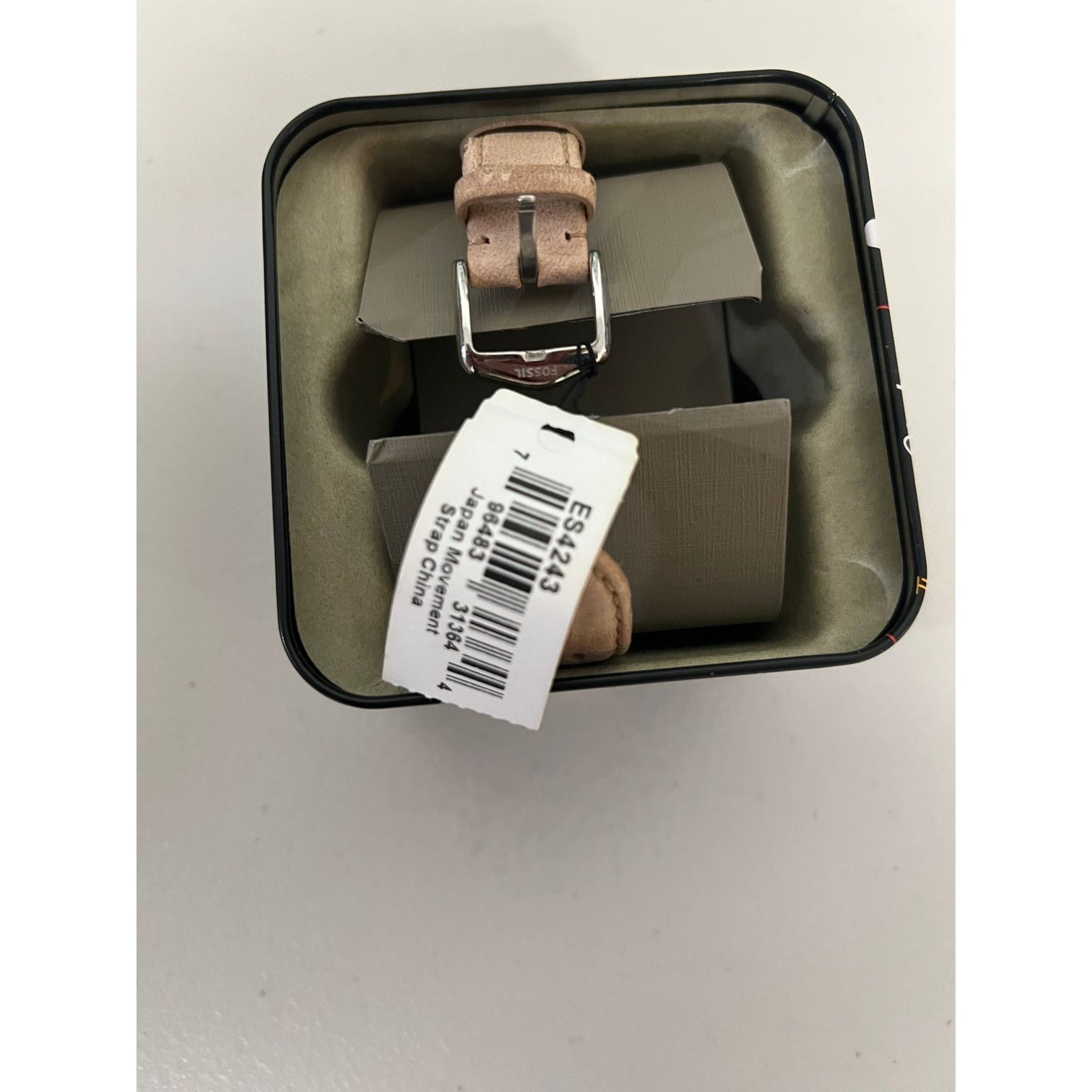 Fossil Fossil ES4243 Atwater White Sand Tone Leather Strap Watch Size ONE SIZE - 6 Thumbnail