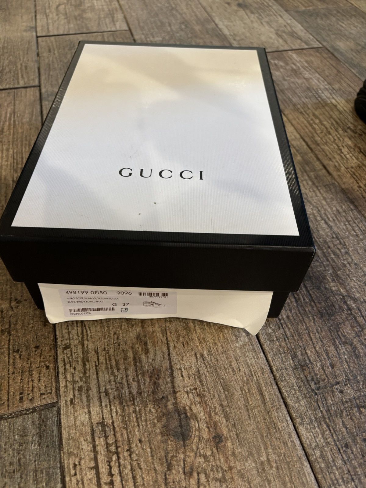 Gucci White Ace Bee With Fur Lining Size US 7 / IT 37 - 7 Thumbnail