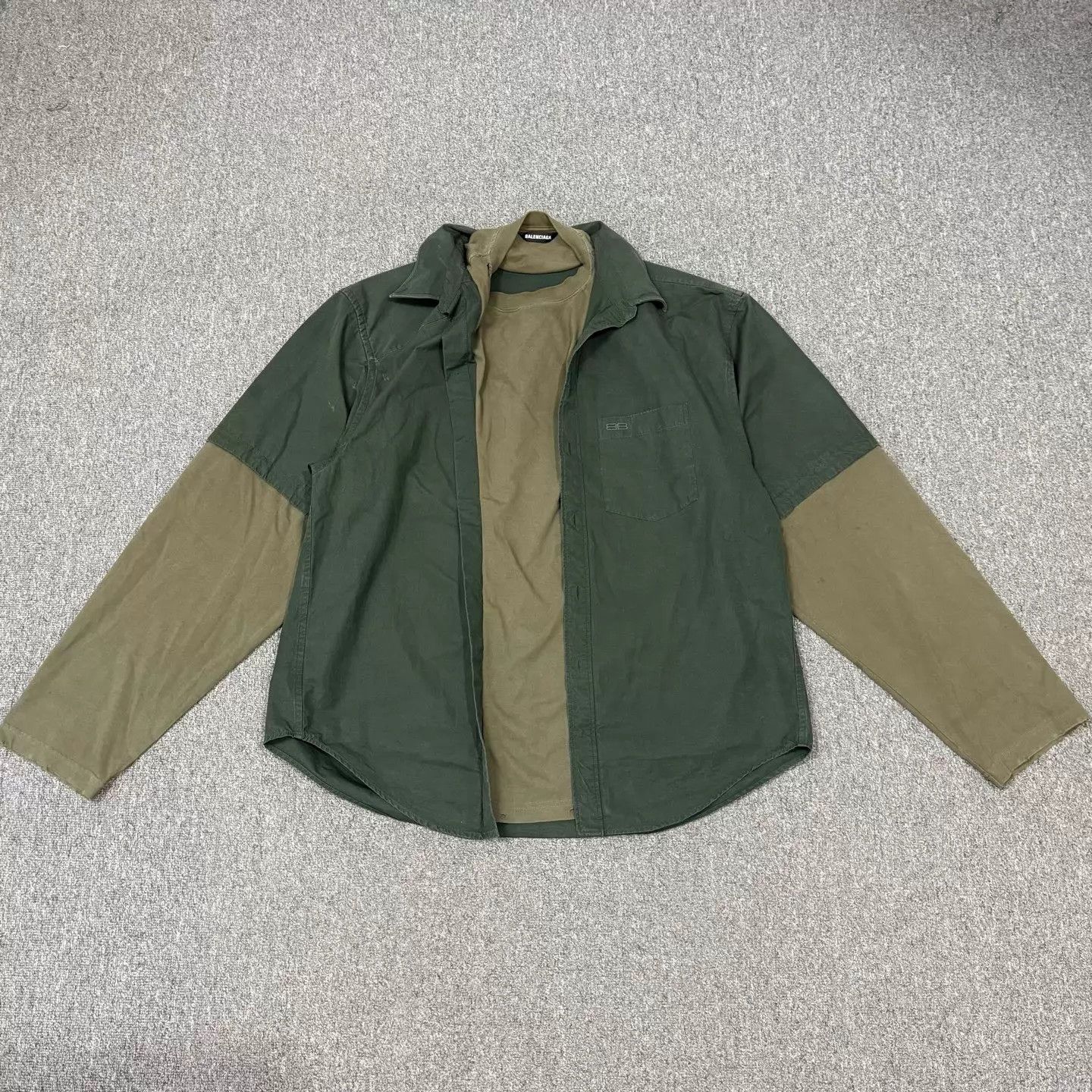 Balenciaga Balenciaga paneled shirt jacket size 3 99 new Size US L / EU 52-54 / 3 - 1 Thumbnail