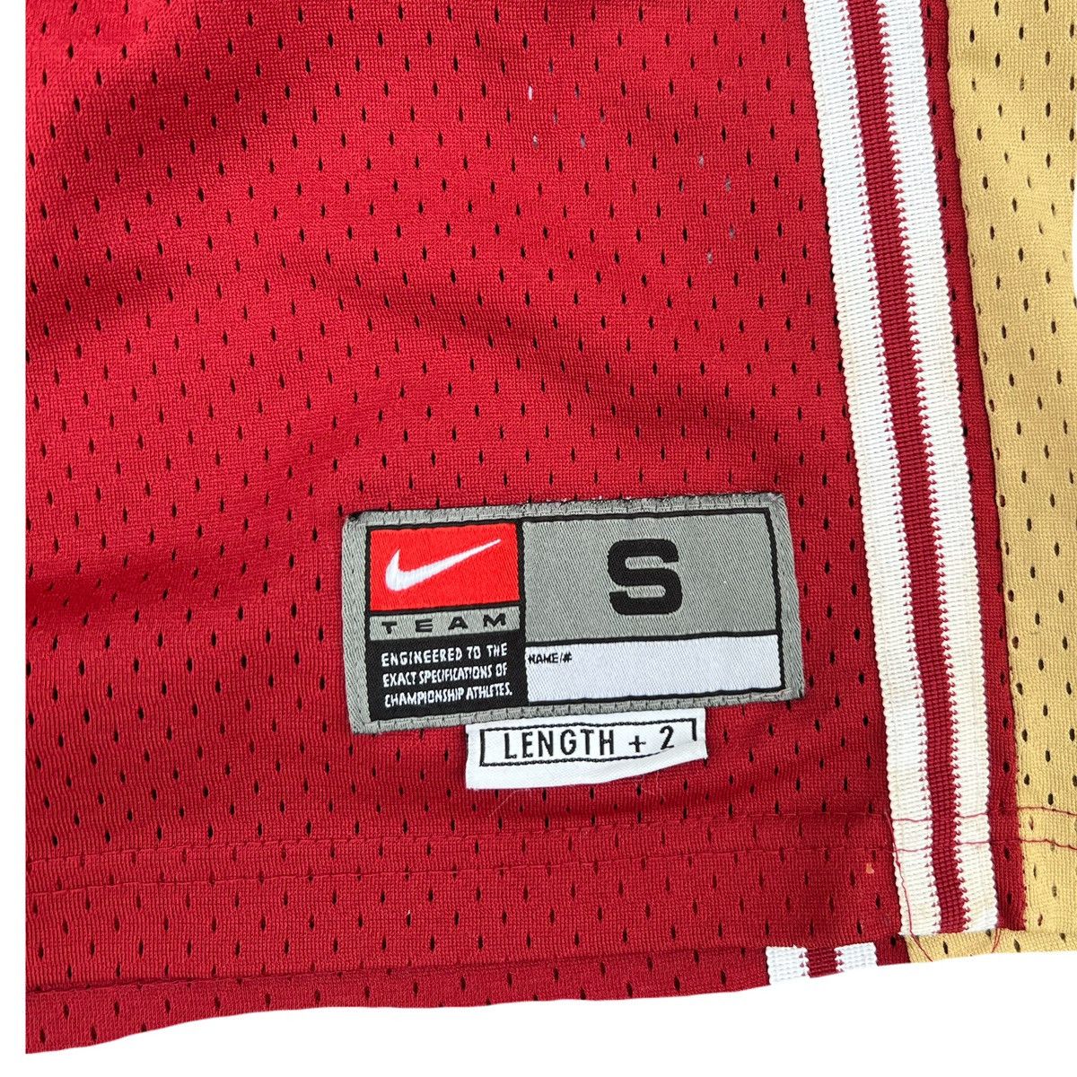 Nike Vintage Y2K Nike Cleveland Cavaliers Lebron James #23 Jersey Size US S / EU 44-46 / 1 - 4 Thumbnail