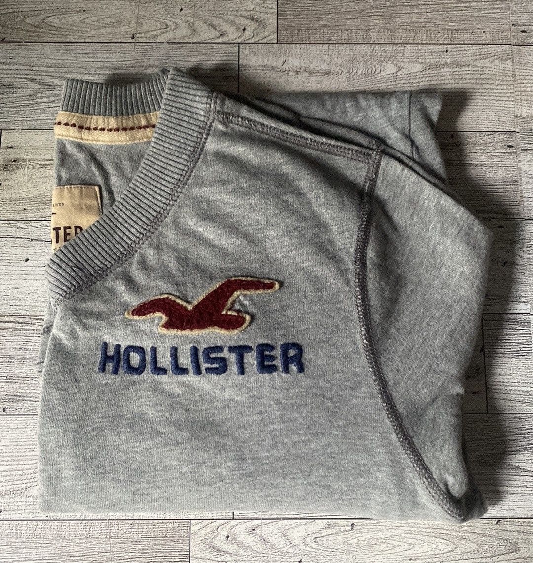Hollister Y2K, HCO, Unisex, Lightweight, V-Neck Pullover Sweater Size US S / EU 44-46 / 1 - 12 Thumbnail