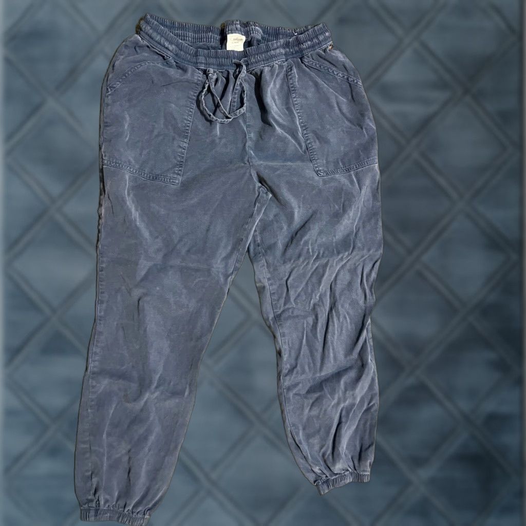 Victoria's Secret Victoria's Secret PINK Animal Print Jogger Pants Medium Blue Lyocell Blend Womens Size 32" / US 10 / IT 46 - 1 Thumbnail