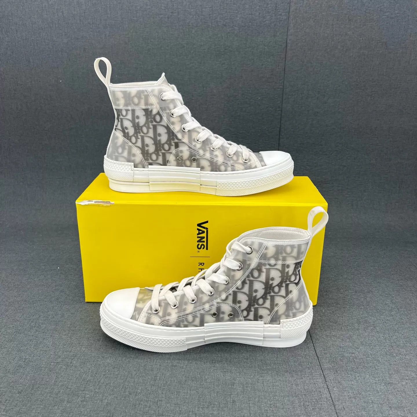 Dior Dior B23 Black & White Hi-Top 37 99 New Sneakers Size US 6.5 / IT 36.5 - 2 Thumbnail
