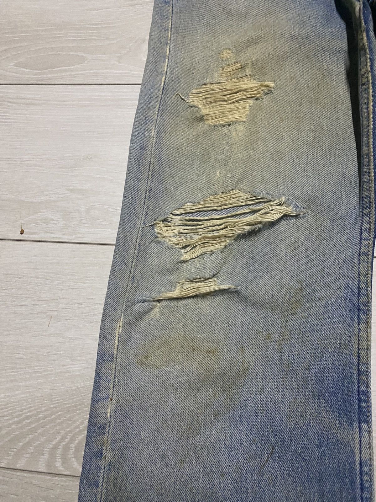 Levi's Vintage Levis 501xx 90s Grunge Distressed Jeans Size US 32 / EU 48 - 7 Thumbnail