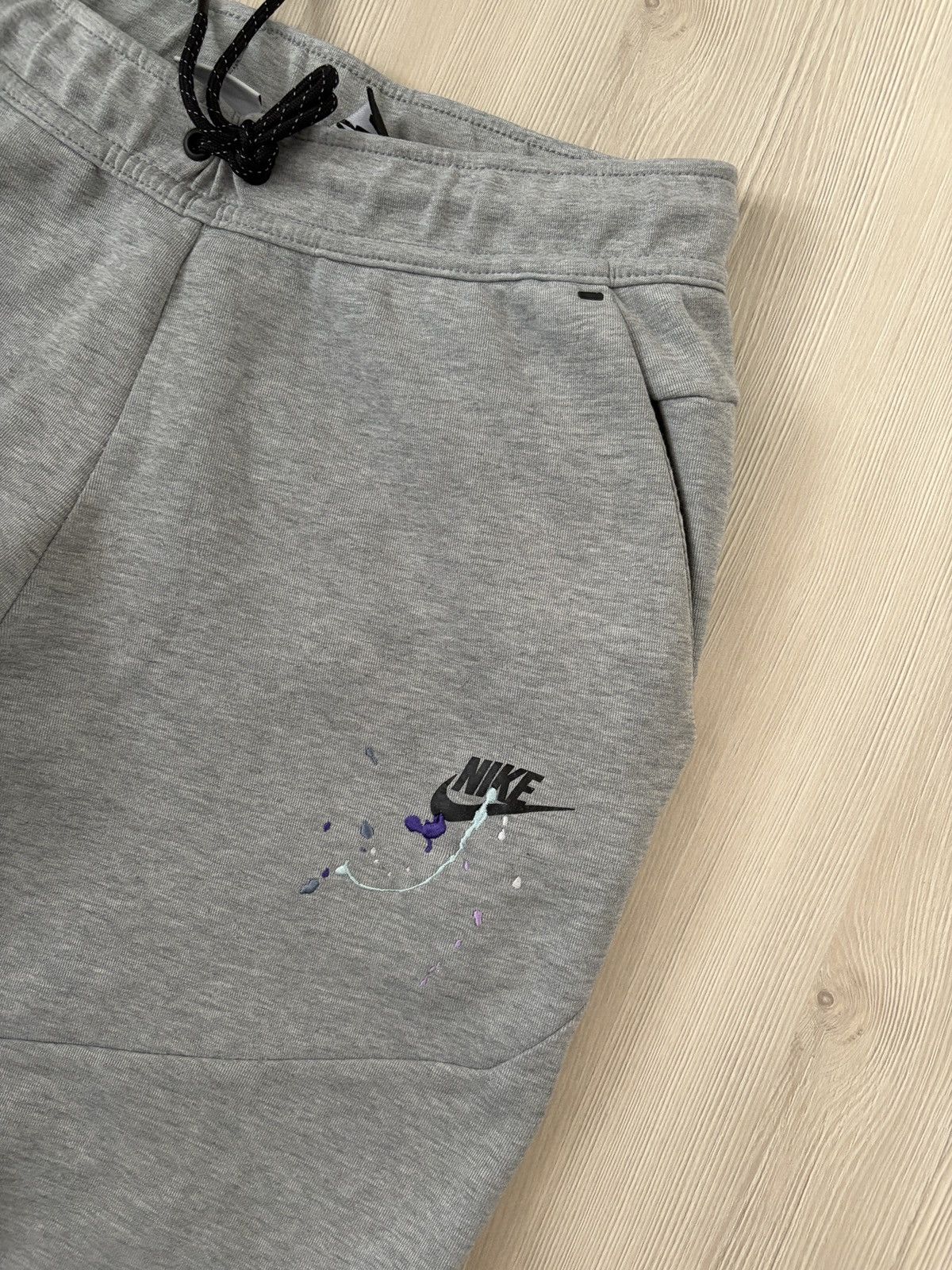 Nike Nike Tech Embroidered Joggers Sweatpants Size US 32 / EU 48 - 3 Thumbnail