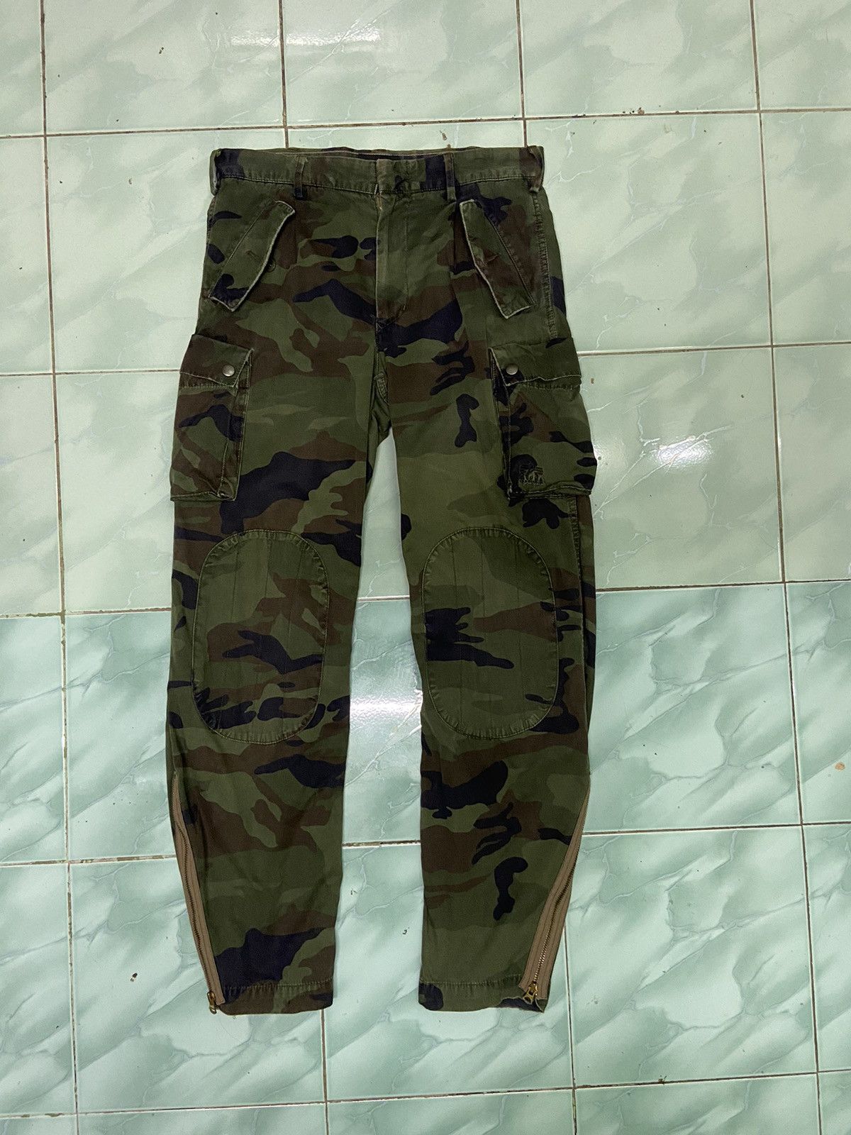 Alpha Industries Alpha Industries cargo pants zipper parachute camouflage Size US 32 / EU 48 - 2 Thumbnail