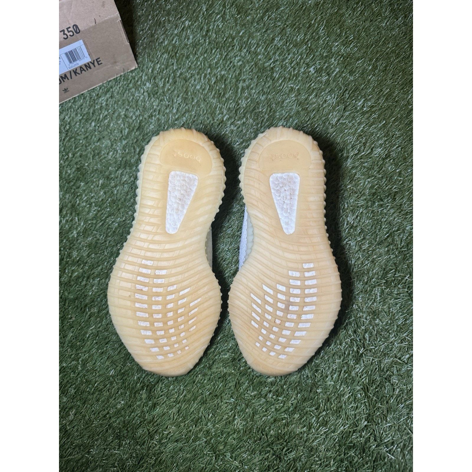 Adidas adidas Yeezy Boost 350 V2 Low Cream White / Triple White Size US 6.5 / EU 39-40 - 5 Thumbnail