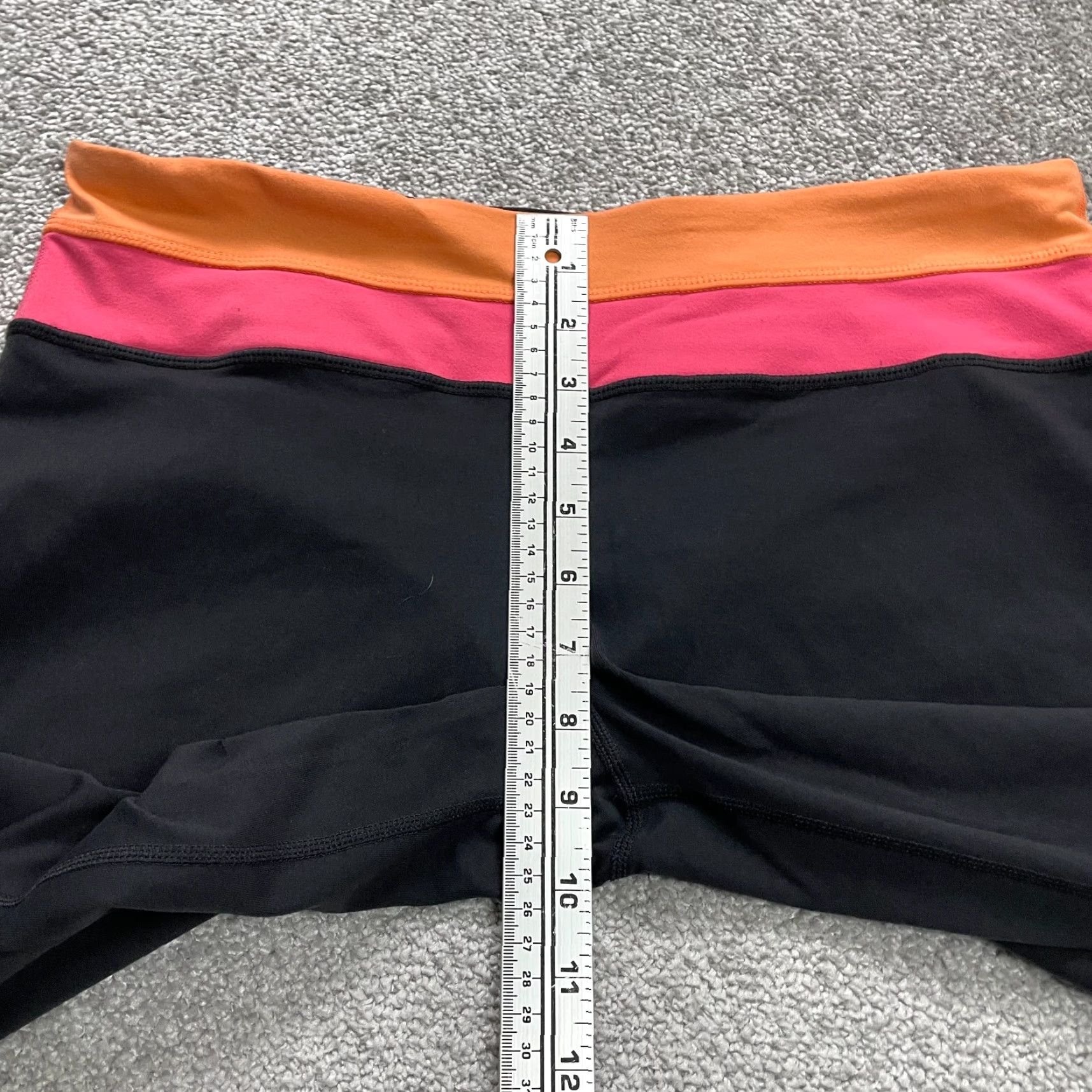 Vintage Kirkland Compression Cropped Leggings Pants Womens Black Low Rise 32x19.5 Activewear, Athleisure, Casual, Travel Size 24" / US 00 / IT 34 - 6 Thumbnail