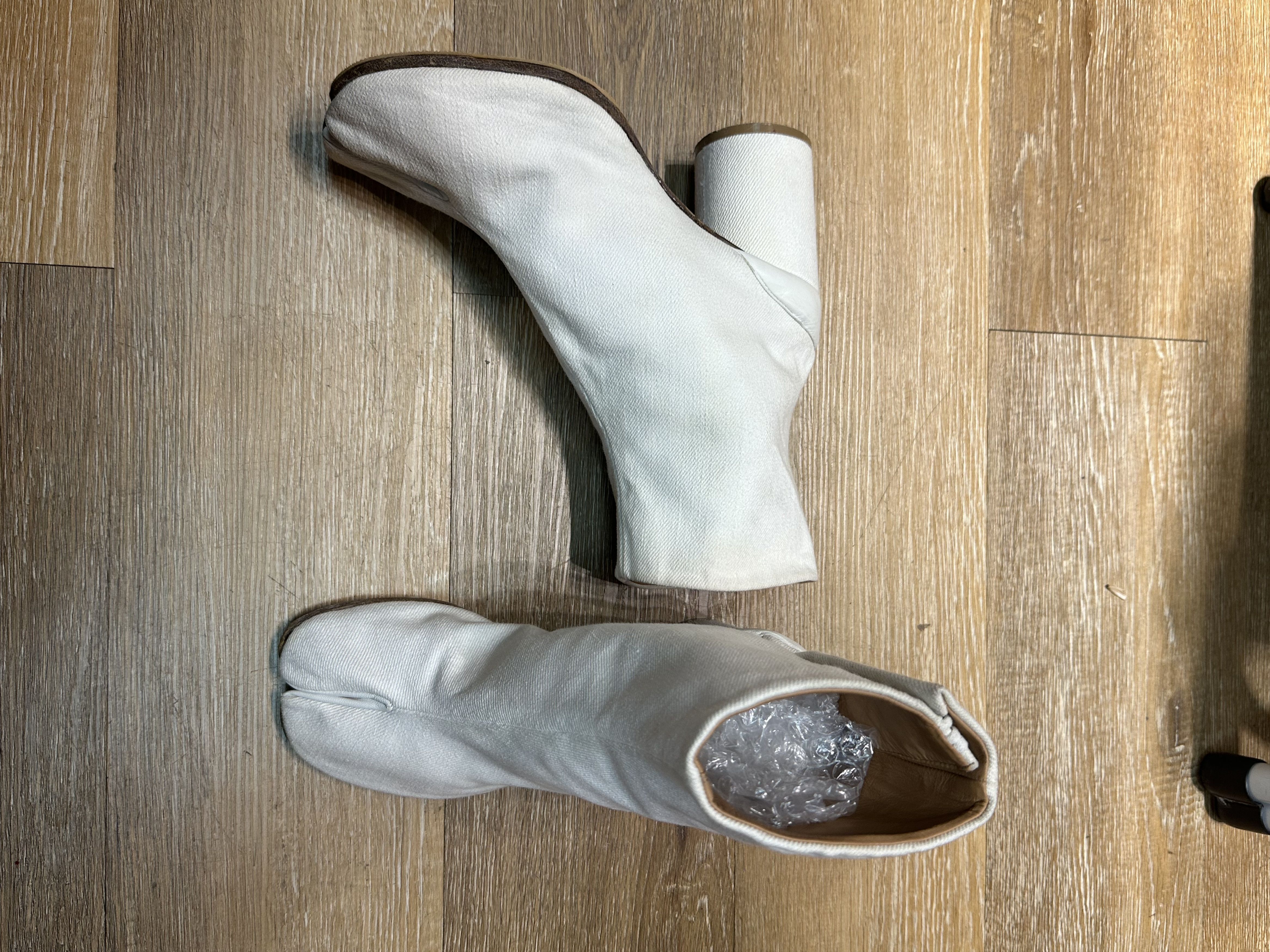 Maison Margiela Maison Margiela Tabi Ankle Boot Size US 10 / IT 40 - 13 Thumbnail