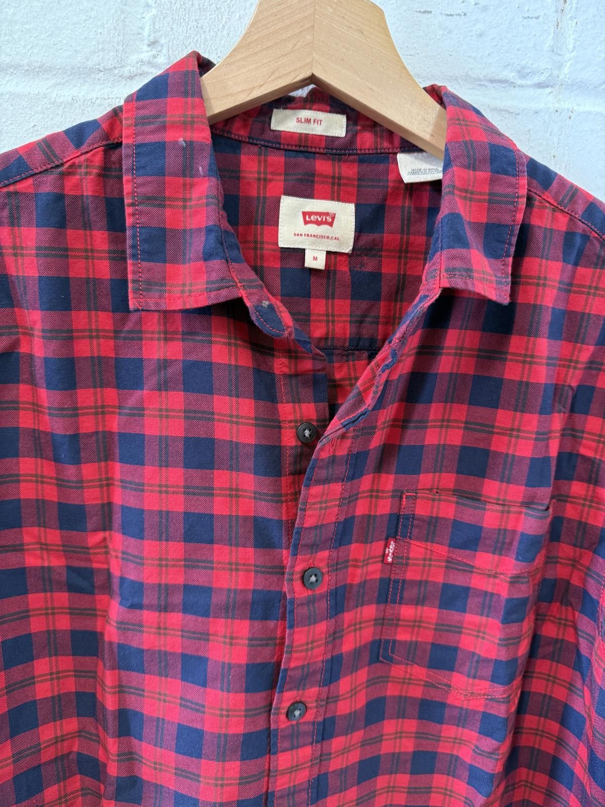 Levi's Levi's Men’s Vintage Checkered Shirt - Red & Navy Size US L / EU 52-54 / 3 - 4 Thumbnail