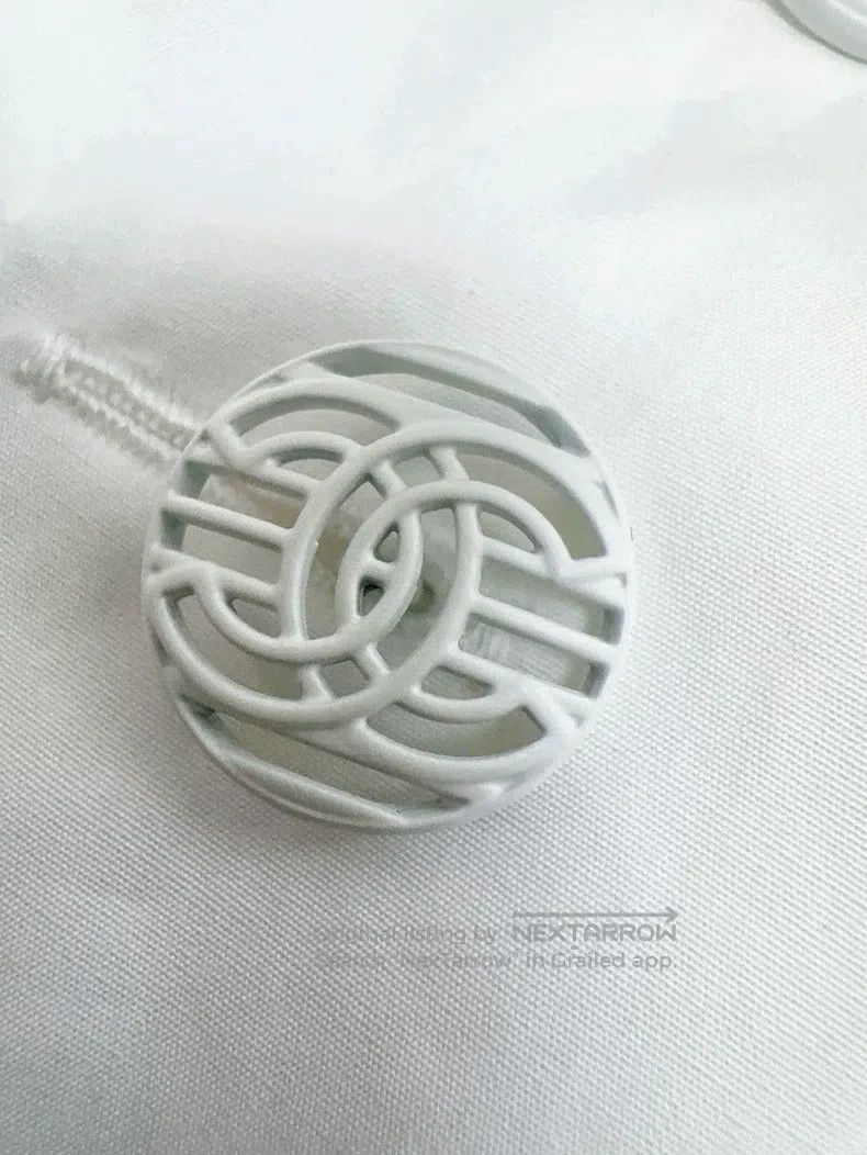 Chanel Chanel 20C white camelia bow suspender Size XS / US 0-2 / IT 36-38 - 6 Thumbnail
