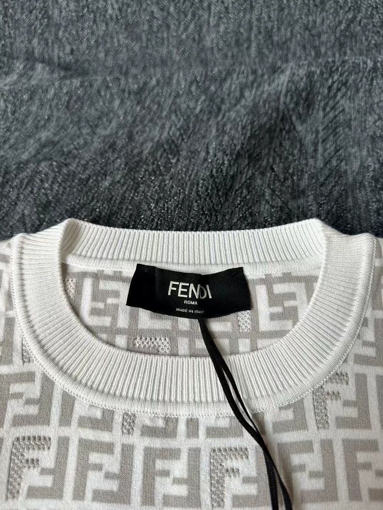 Fendi Fendi All Over Knit Short Sleeve Shirt Size US M / EU 48-50 / 2 - 3 Thumbnail