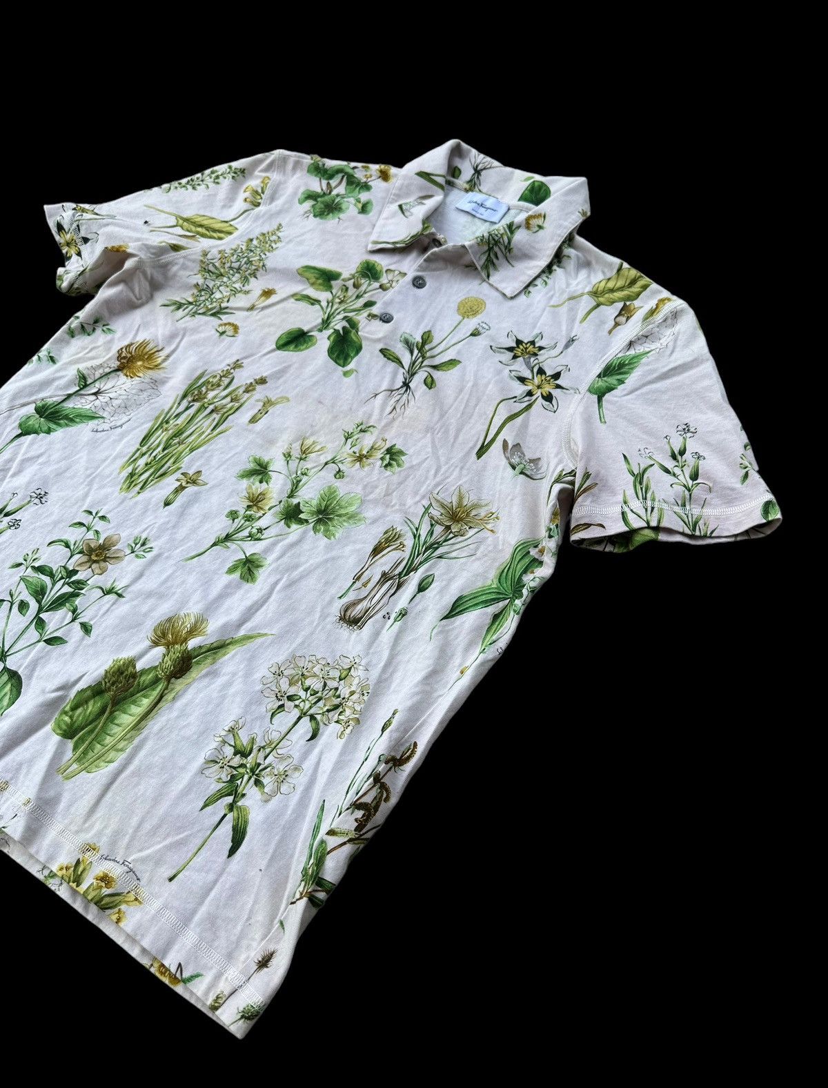Salvatore Ferragamo Salvatore Ferragamo flower printed shirts Size US L / EU 52-54 / 3 - 4 Thumbnail