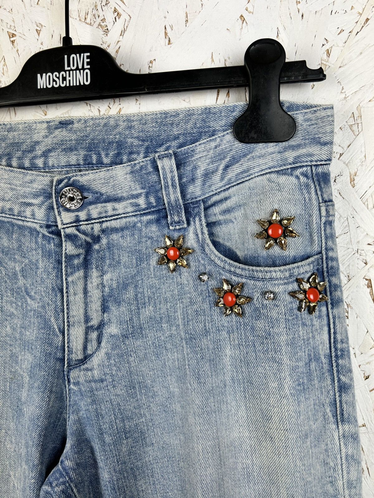 Gucci Gucci 60’s Skinny Flower Applique Denim Jeans Size 26" / US 2 / IT 38 - 3 Thumbnail