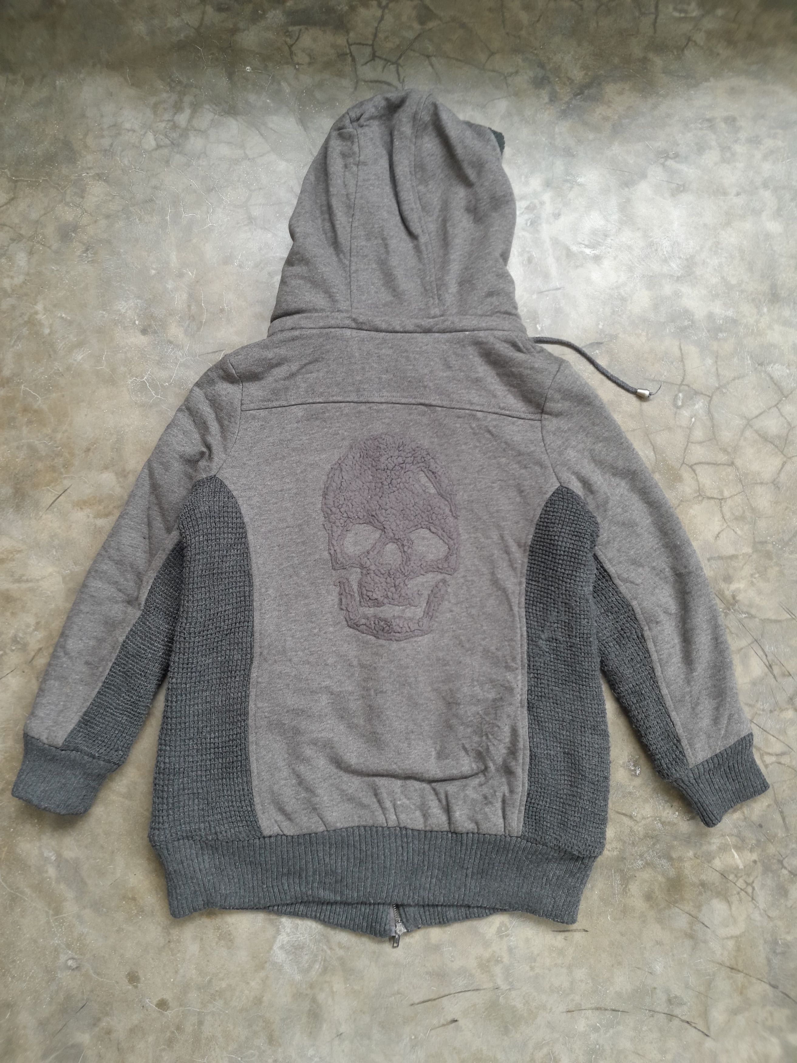 Japanese Brand 2000s Heaven And Earth - Vkei Skull Sherpa Zip Up Hoodie Size US M / EU 48-50 / 2 - 2 Thumbnail