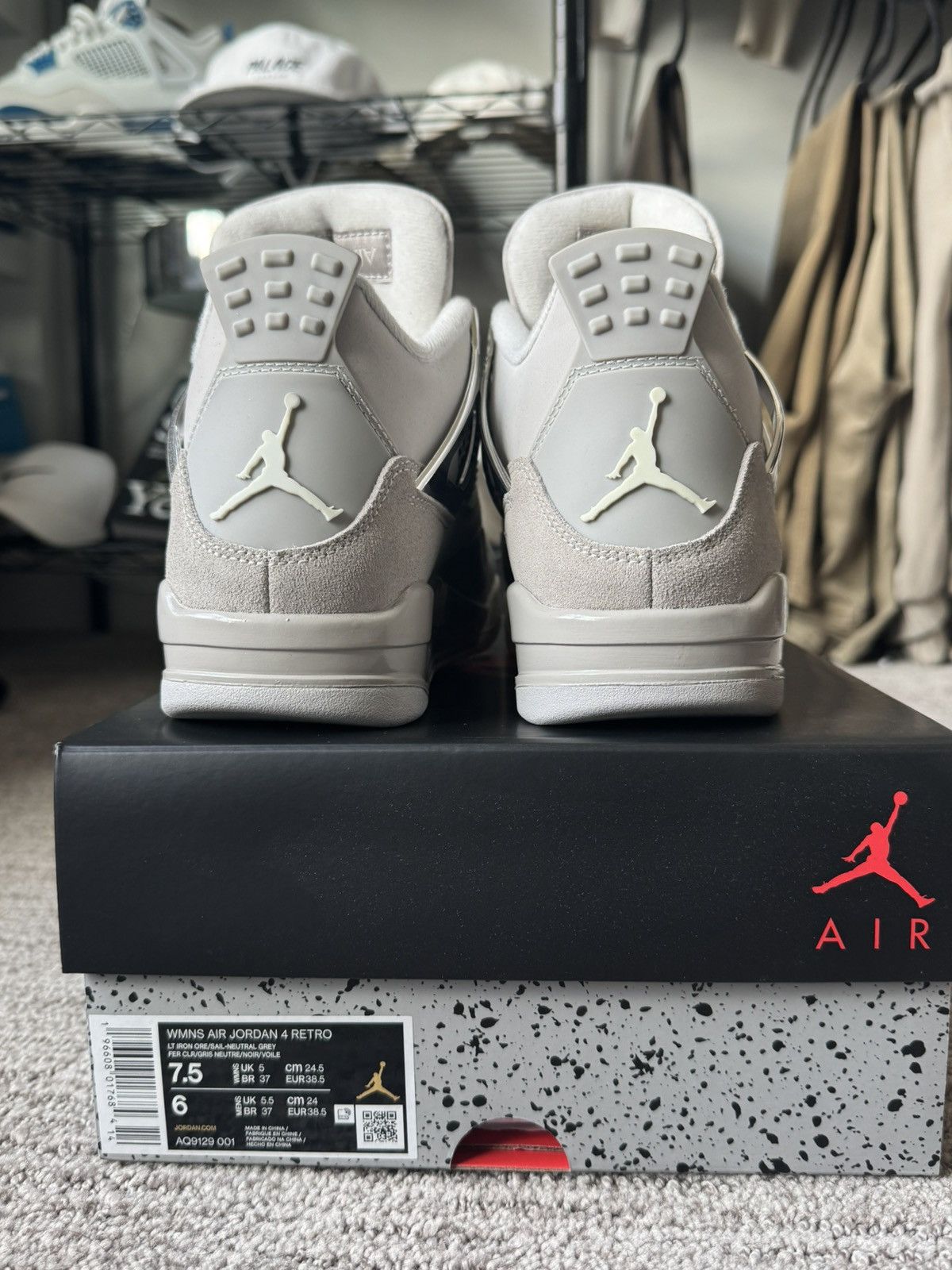 Jordan Brand Jordan Retro 4 Frozen Moments Size US 6.5 / EU 39-40 - 5 Thumbnail