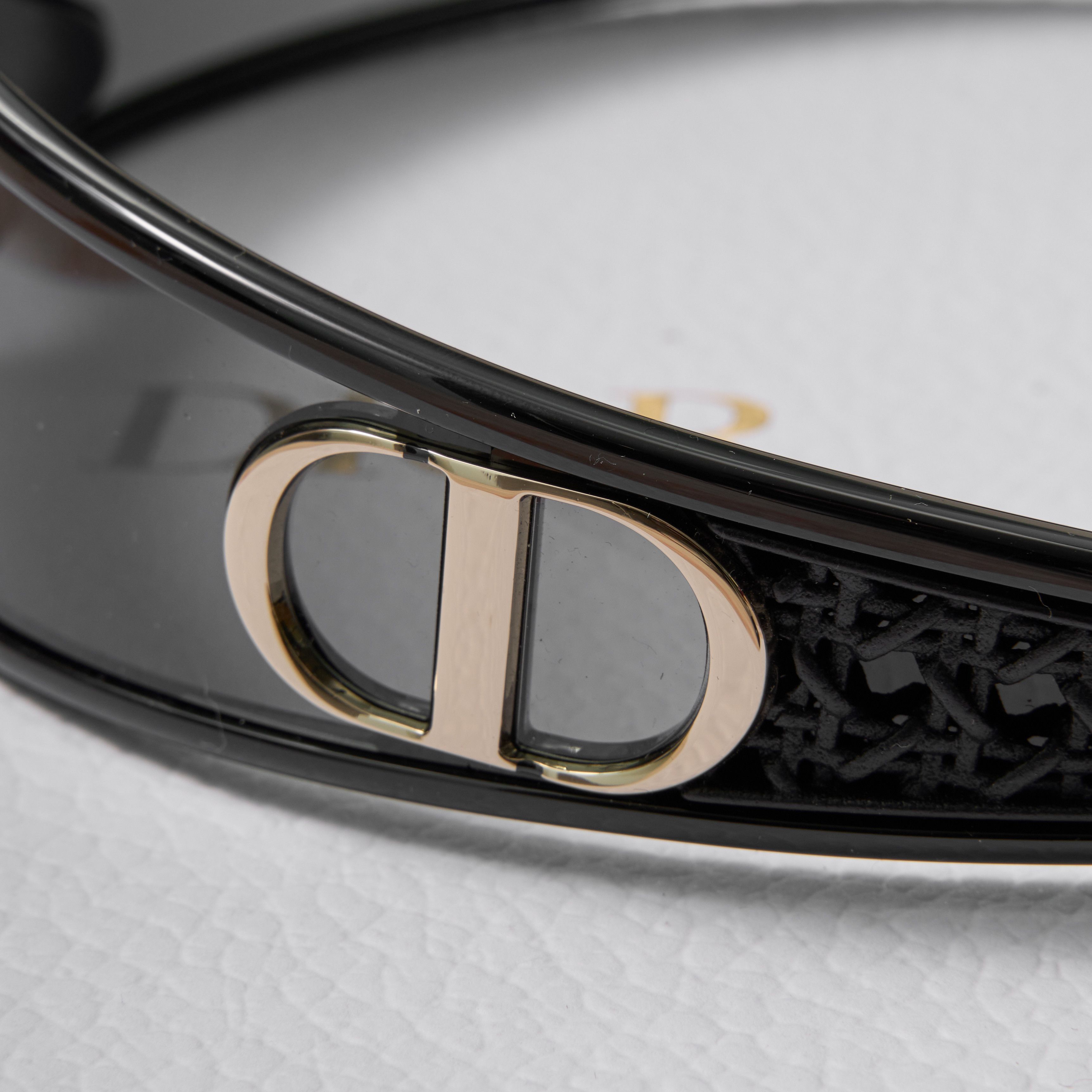Dior DIOR VERYDIOR M1U 10A0 Sunglasses Size ONE SIZE - 3 Thumbnail