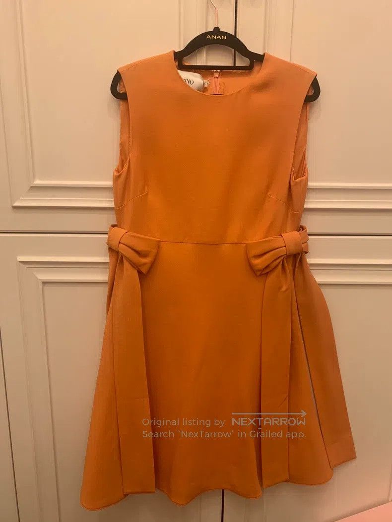 Valentino Valentino dress Size S / US 4 / IT 40 - 2 Thumbnail