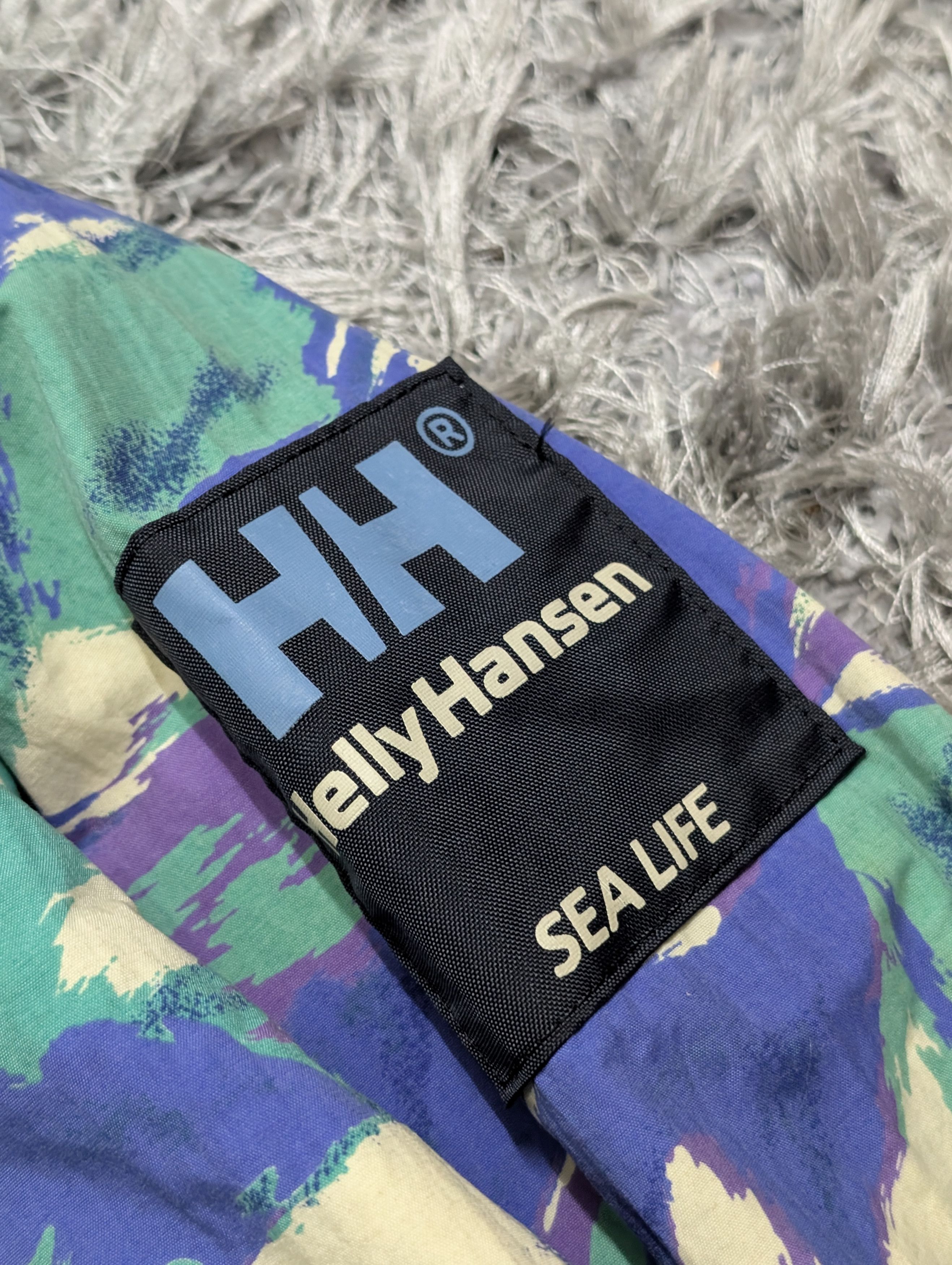 Helly Hansen Vintage 80 Helly Hansen Sea Life Reminiscent Pattern Jacket Size US M / EU 48-50 / 2 - 10 Thumbnail