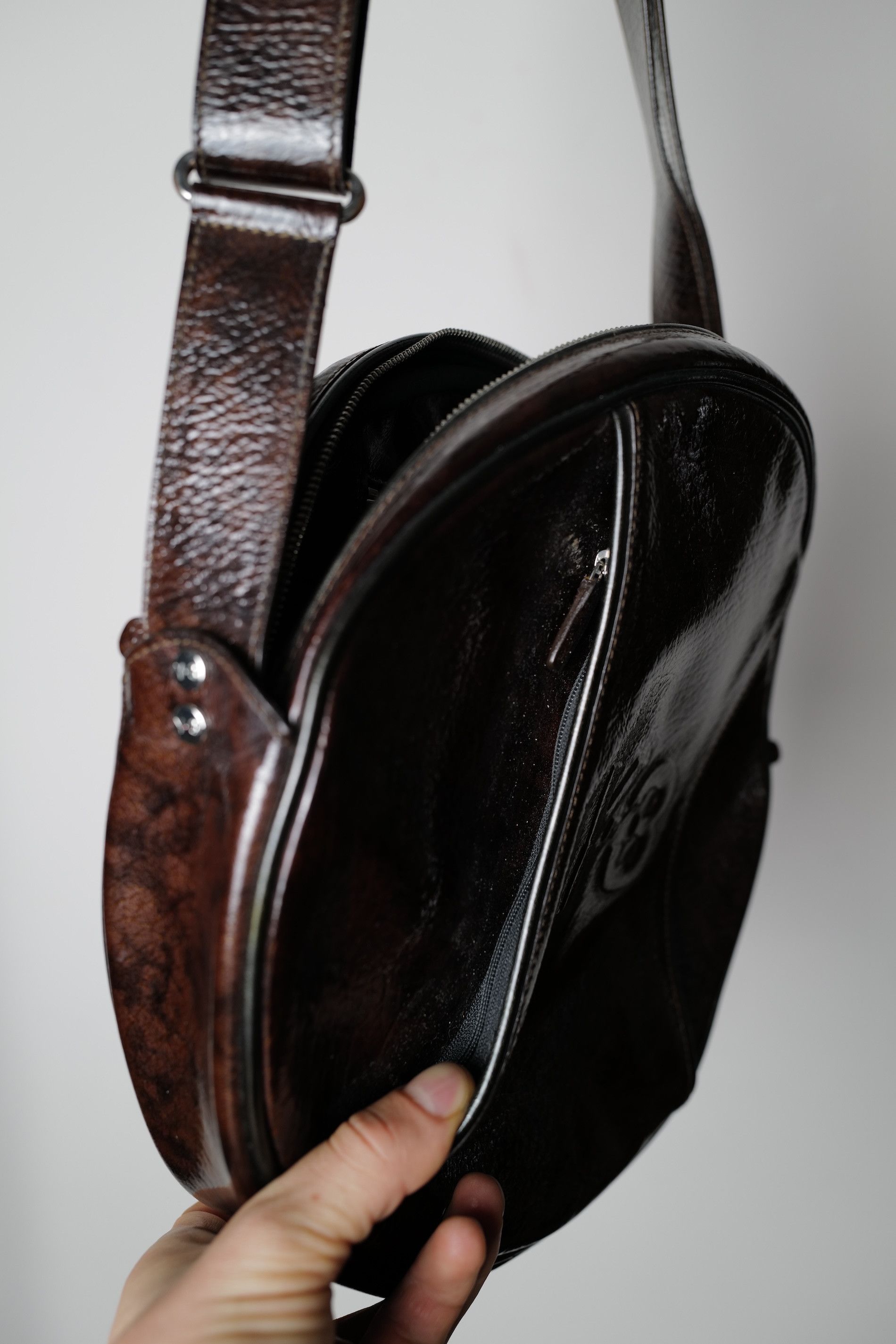 Y-3 Y-3 ROUND LEATHER BAG RARE Size ONE SIZE - 9 Thumbnail