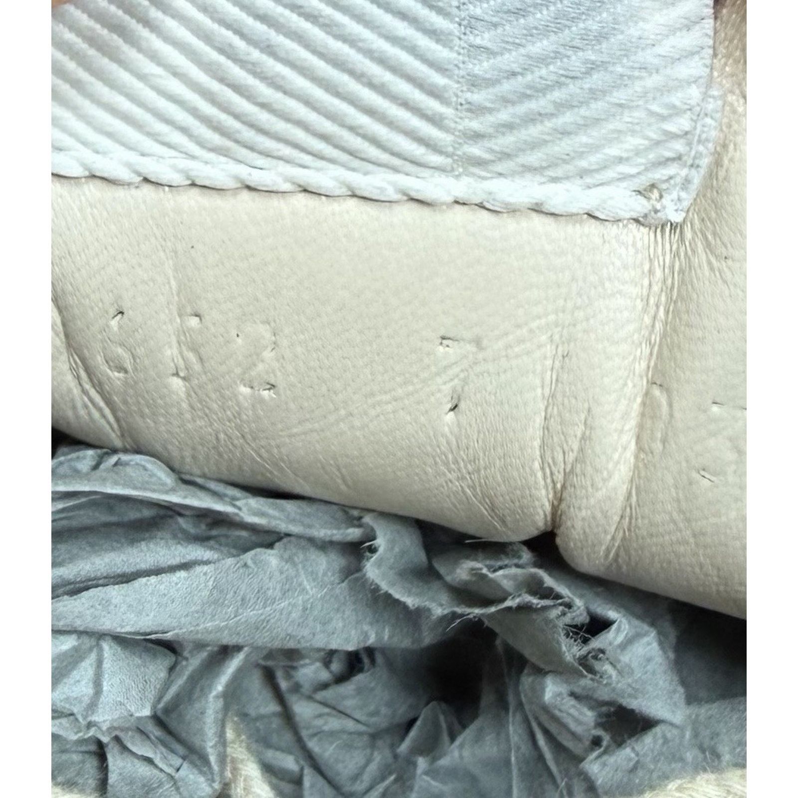 Gucci Size 7.5US - Gucci Rython Ivory Leather Hawaii Size US 7.5 / EU 40-41 - 9 Thumbnail