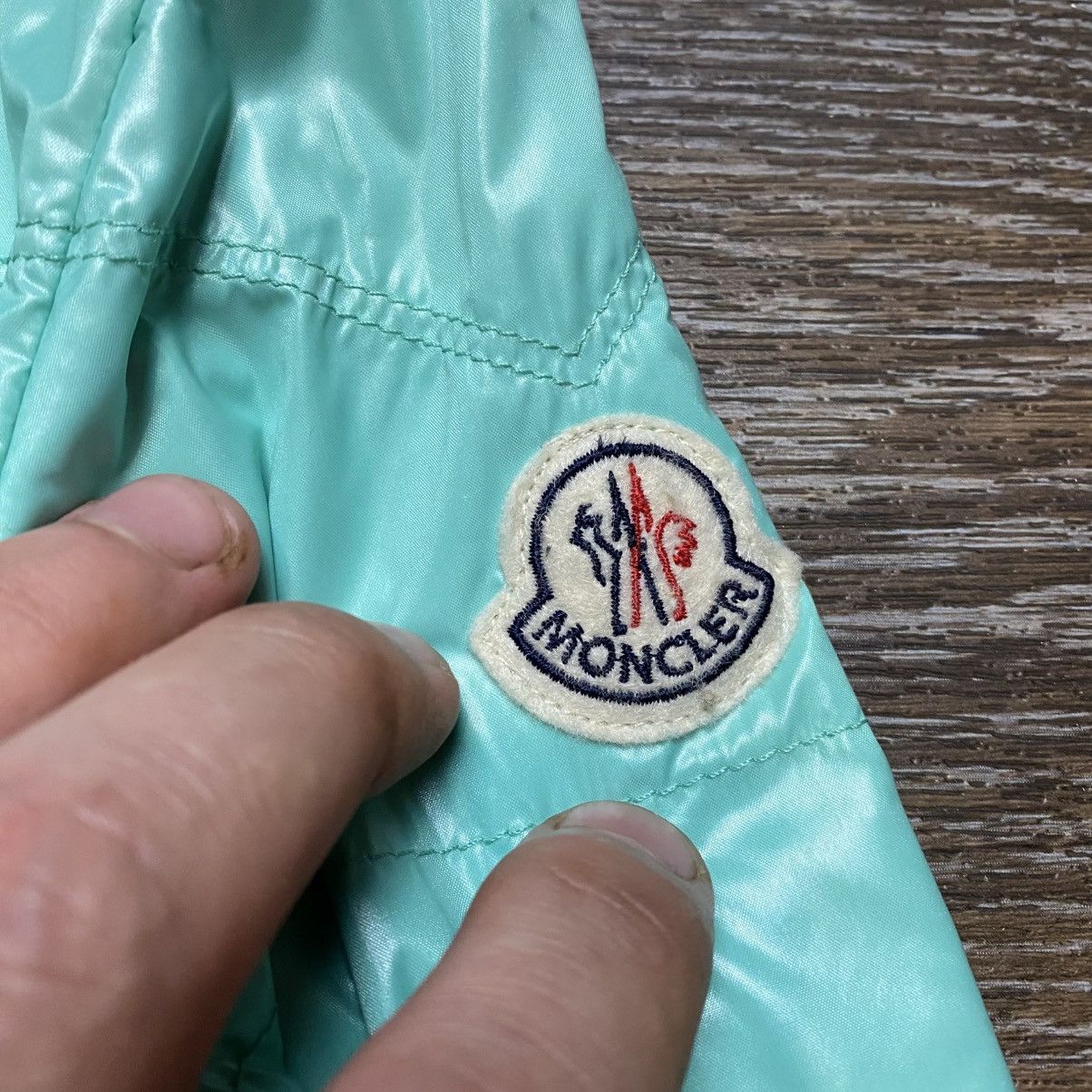 Moncler 🔥Last Drop🔥Moncler Women Light Jacket Size Xs/S Kids 12/152 Size S / US 4 / IT 40 - 9 Thumbnail