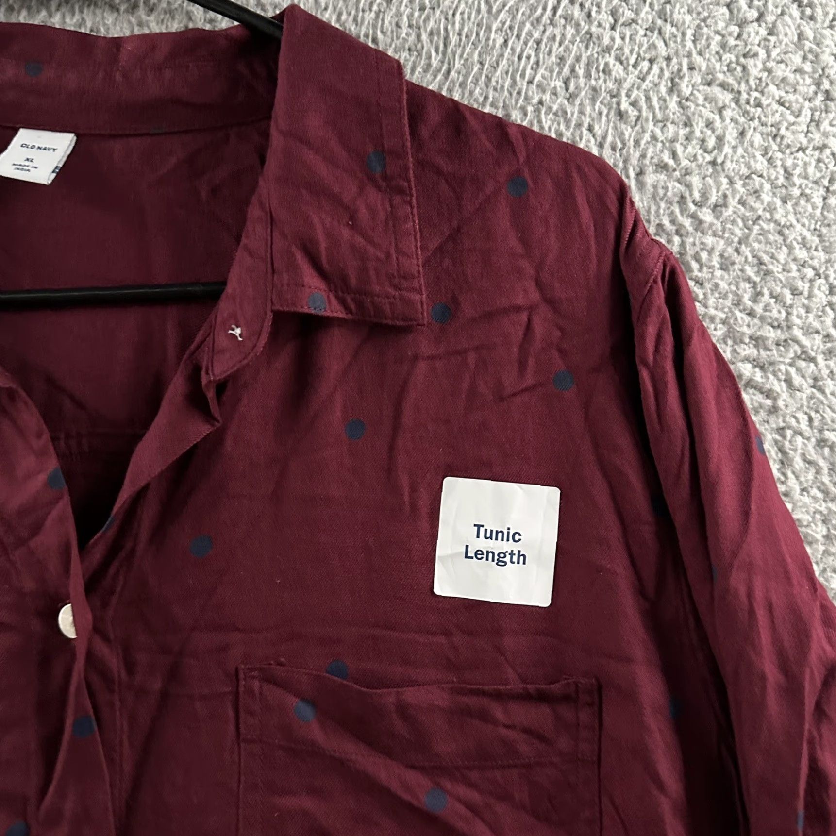 Old Navy Old Navy Women Top XL Tunic Length Red Blue Multicolor Polka Dot Long Sleeve 100% Rayon Button-Up Size XL / US 12-14 / IT 48-50 - 3 Thumbnail