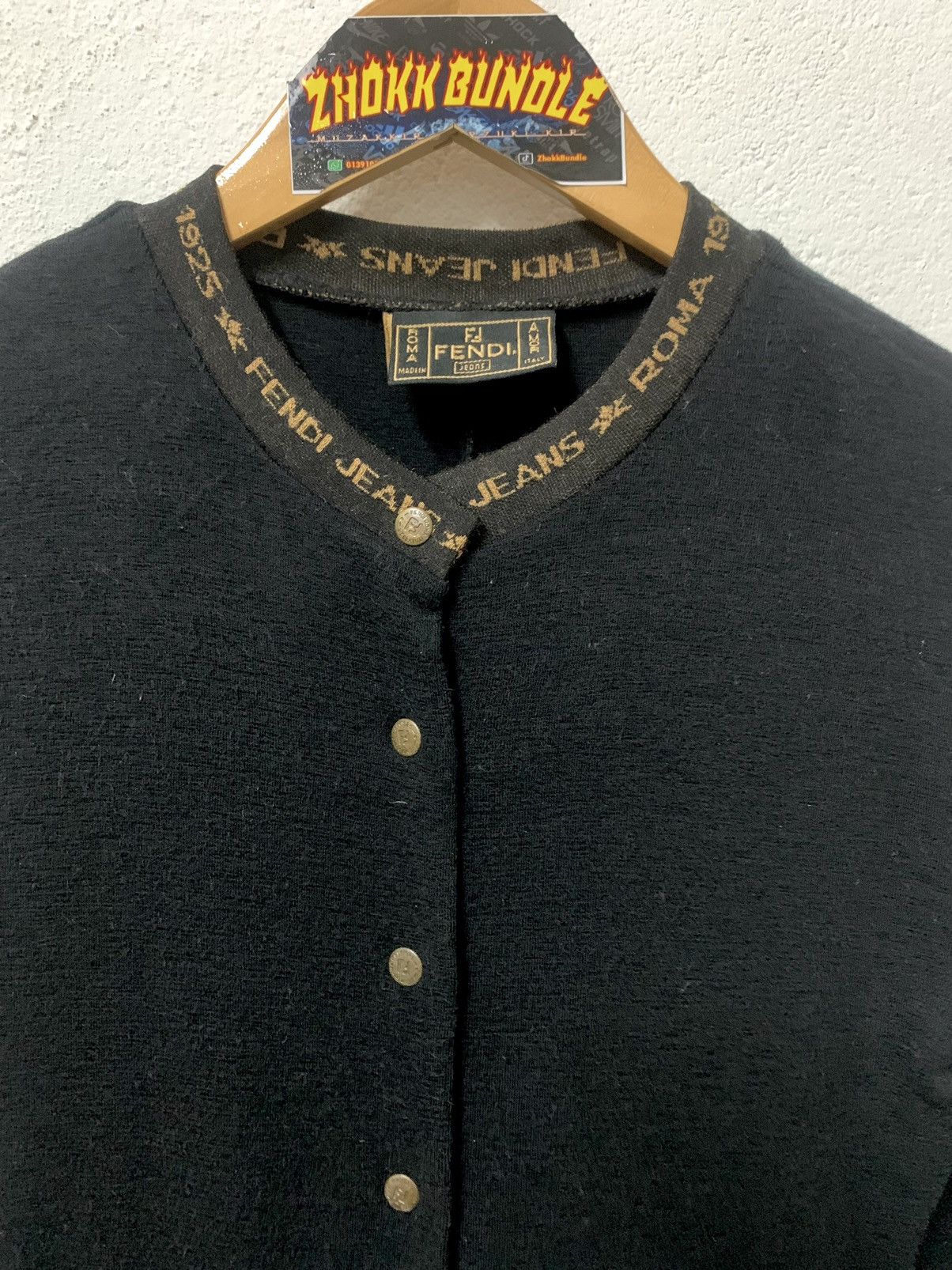 Fendi Fendi Jeans Wool Knit Logo Trim Detail Buttom Front Cardigan Size S / US 4 / IT 40 - 5 Thumbnail