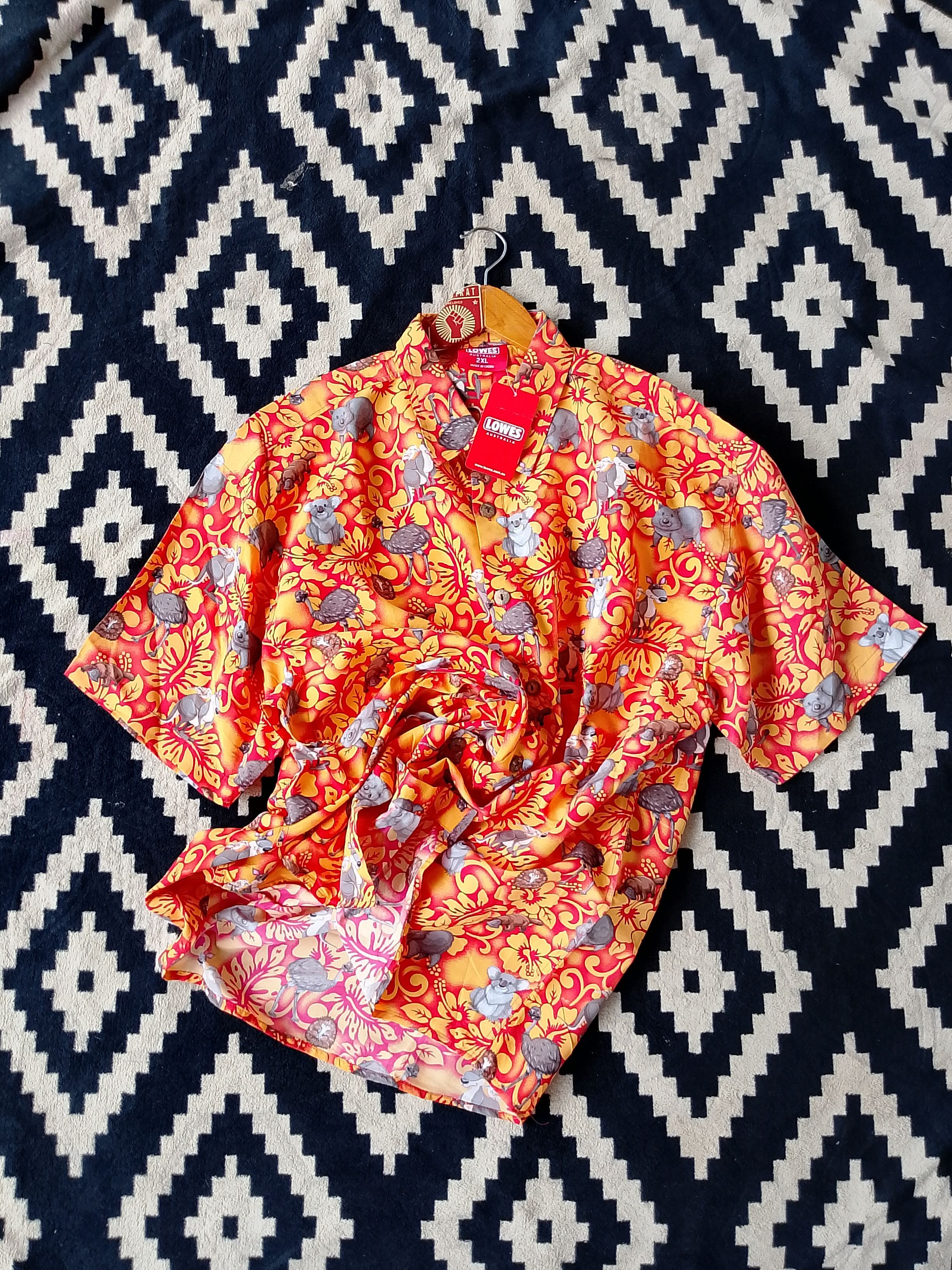 The Australian Outback Collection Lowes Australia Archival Outback Fauna All-Over Print Shirt Size US XXL / EU 58 / 5 - 1 Thumbnail