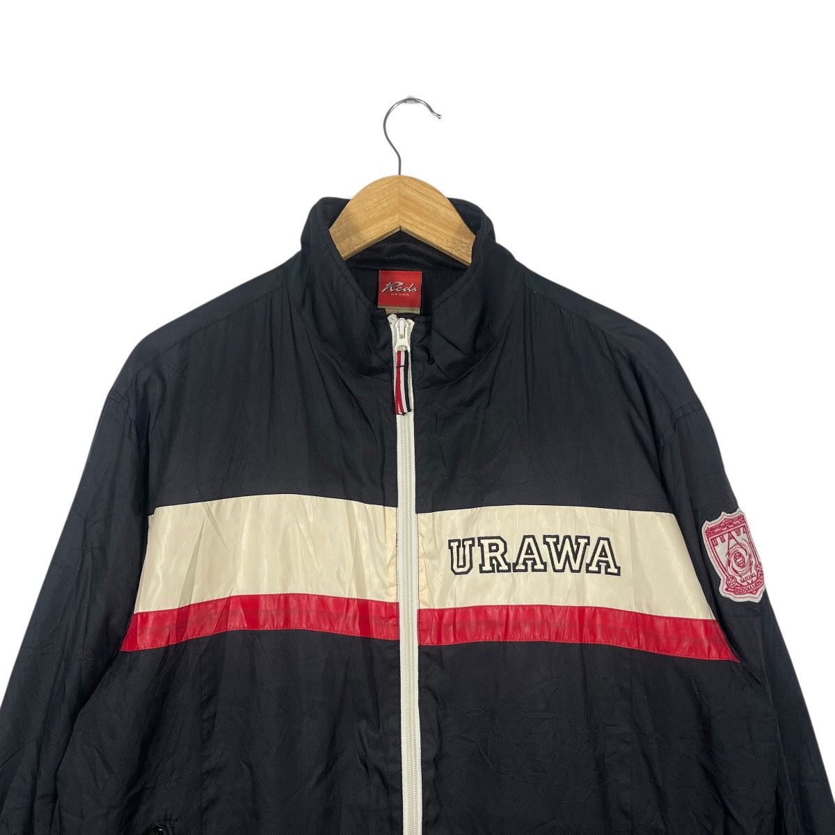Vintage Vintage Urawa Reds Track Jacket Windbreaker Black White Red Size US L / EU 52-54 / 3 - 2 Thumbnail