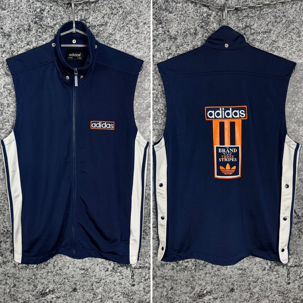 Adidas Adidas Vintage Zip Up Vest The Brand With The Three Stripes Size US S / EU 44-46 / 1 - 1 Thumbnail