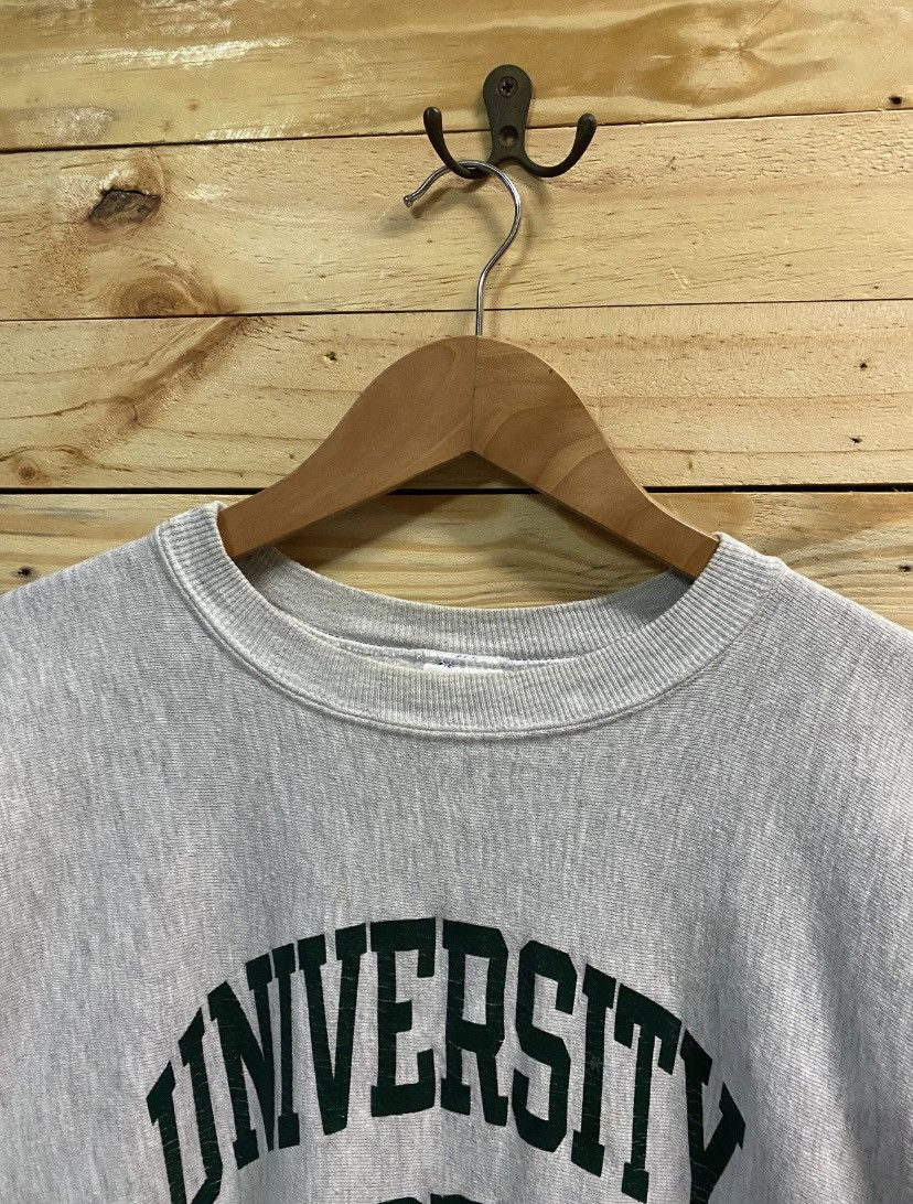 Champion Vintage champion reverse weave university of dayton crewneck Size US M / EU 48-50 / 2 - 2 Thumbnail