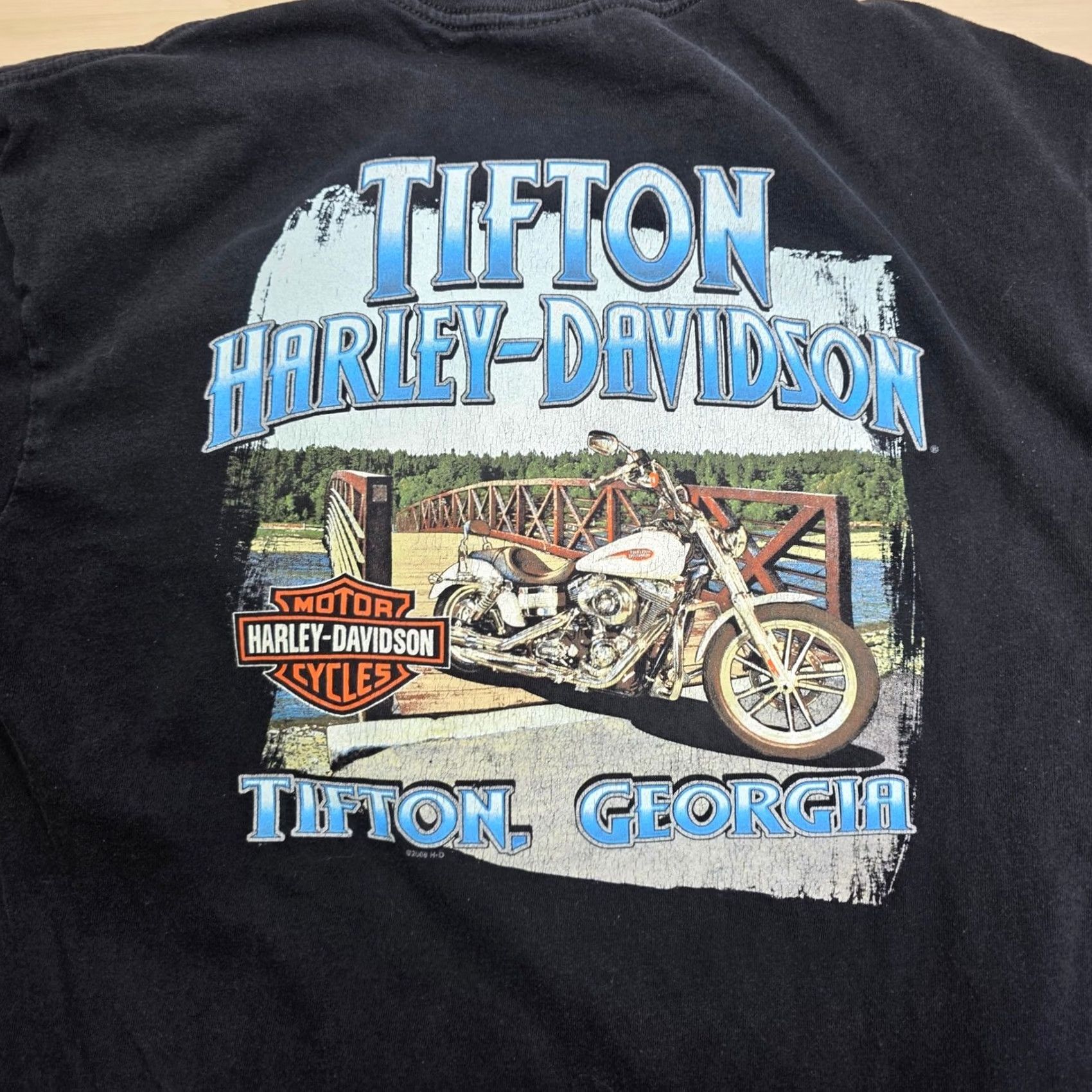 Harley Davidson VINTAGE Harley-Davidson Shirt Men Large Black Graphic Print Crew Neck Short Sleeve Fire Motorcycle Brothers of Freedom Flame Logo Tee Size US L / EU 52-54 / 3 - 5 Thumbnail