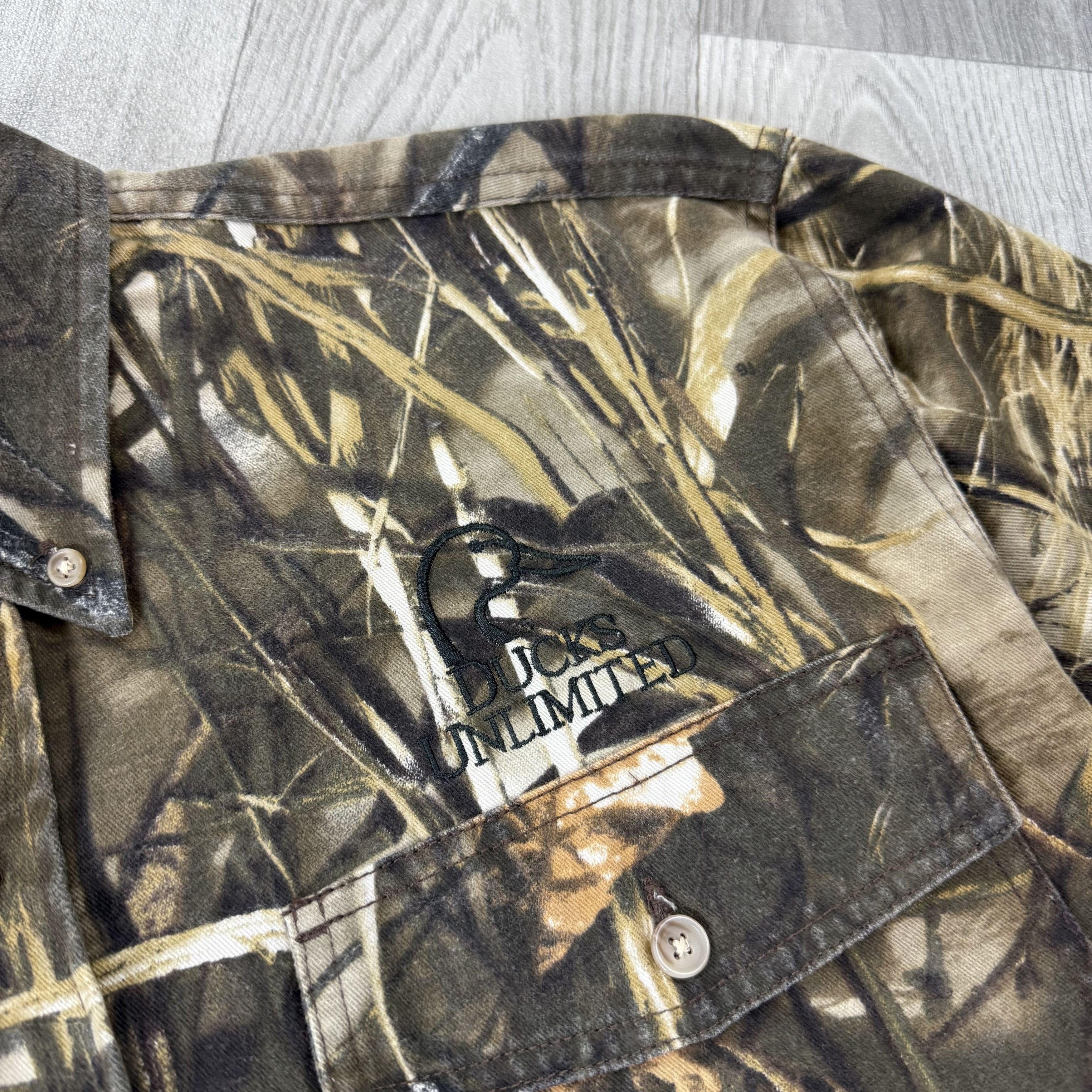 Vintage Vintage Ducks Unlimited Real Tree Button Up Overshirt Jacket Size US M / EU 48-50 / 2 - 7 Thumbnail