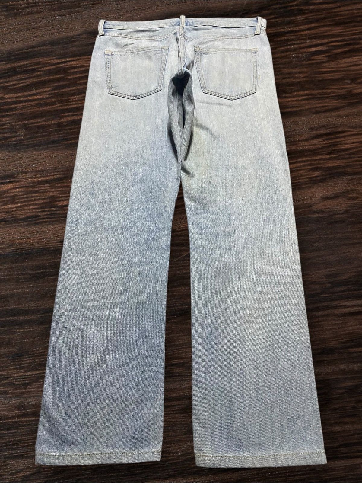 Japanese Brand Vintage Japanese Brand Uniqlo Light Wash Distressed Loose Size US 34 / EU 50 - 2 Thumbnail