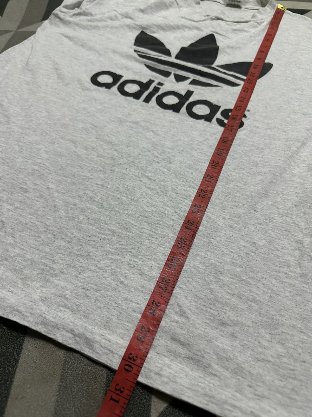 Adidas Vintage 90s Adidas mirror printed tshirt gray size L Size US L / EU 52-54 / 3 - 9 Thumbnail