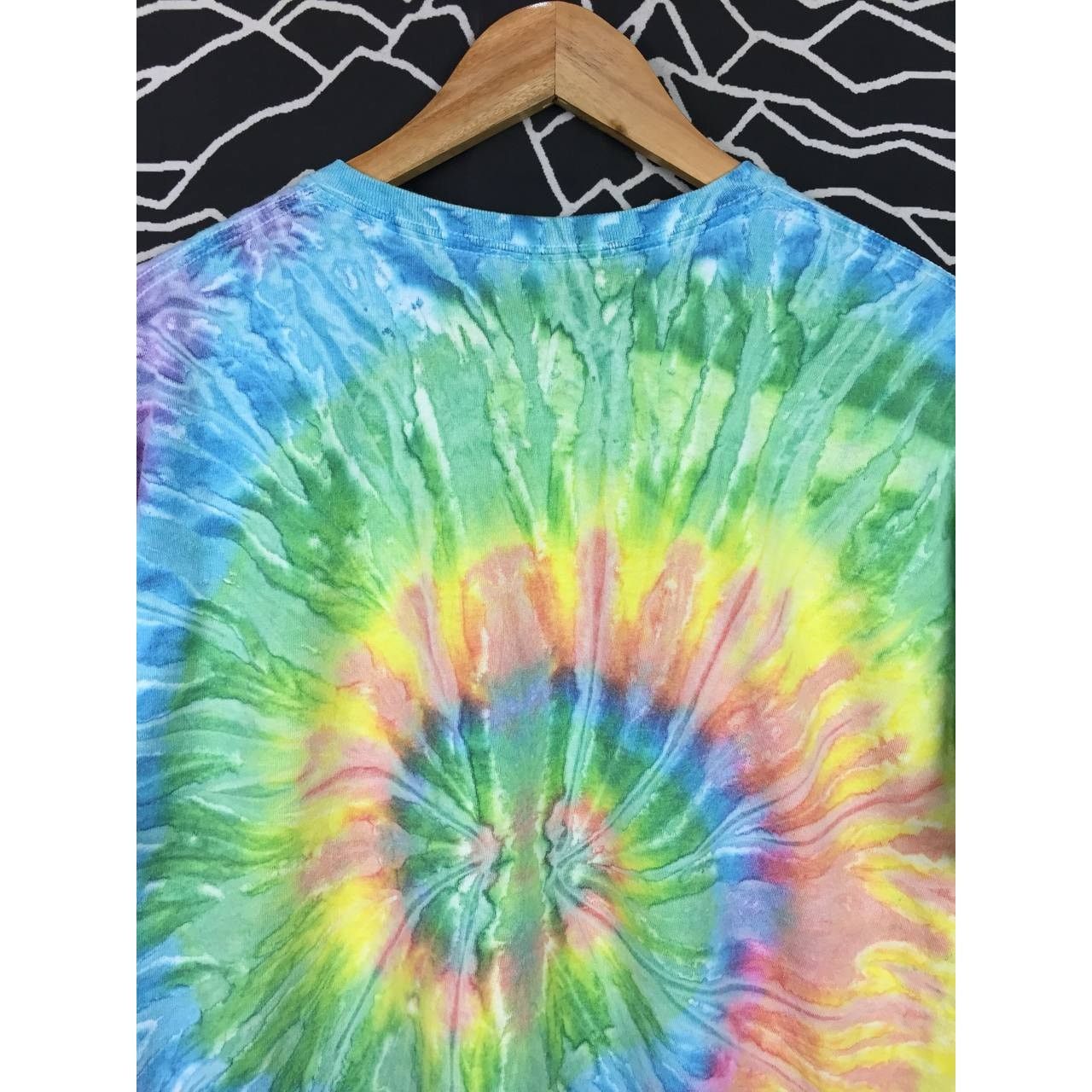 Vintage Survived Another Weekend With The Girls Up North Tie Dye Tee Size US L / EU 52-54 / 3 - 7 Thumbnail