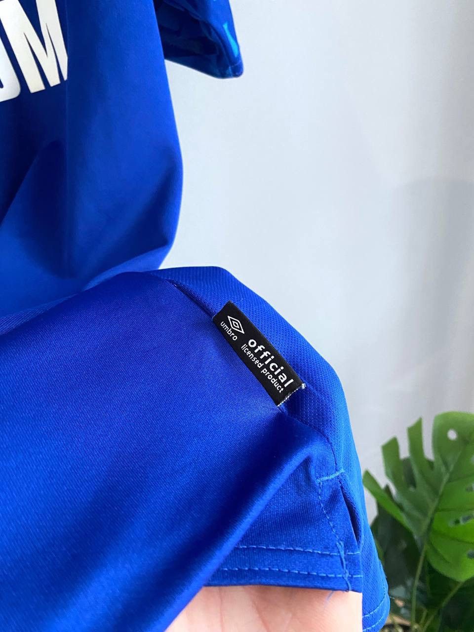 Umbro Umbro FC Schalke 04 2019/2020 Home Soccer Jersey, Size XL Size US XL / EU 56 / 4 - 8 Thumbnail