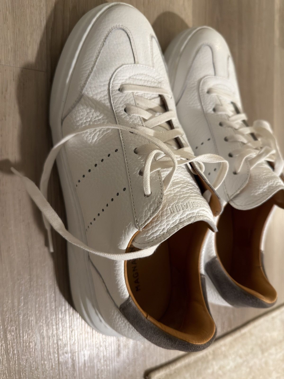 Magnanni Magnanni White Sneakers Size US 9.5 / EU 42-43 - 3 Thumbnail