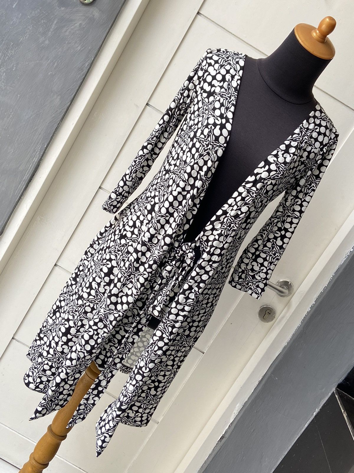 Diane von Furstenberg Diane Von Furstenberg Cardigan Size XS / US 0-2 / IT 36-38 - 3 Thumbnail