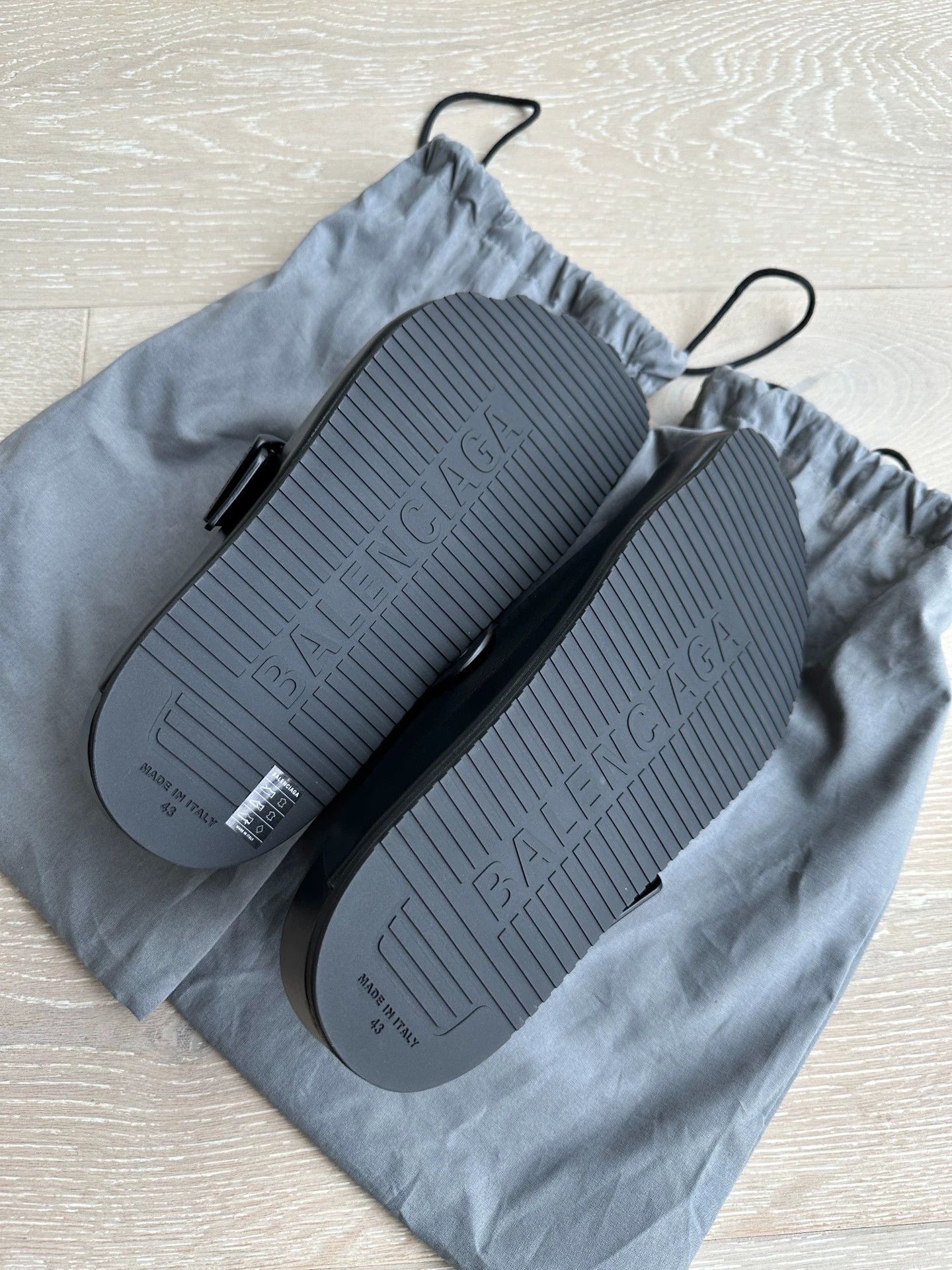 Balenciaga Balenciaga Five-toe Shiny Calfskin Slipper 43 Size US 10 / EU 43 - 4 Thumbnail