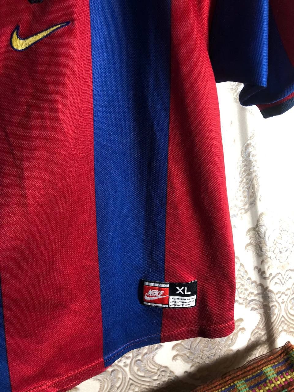 Nike × Vintage VERY RARE NIKE FC BARCELONA SPAIN SOCCER JERSEY RETRO 90s Size US S / EU 44-46 / 1 - 5 Thumbnail