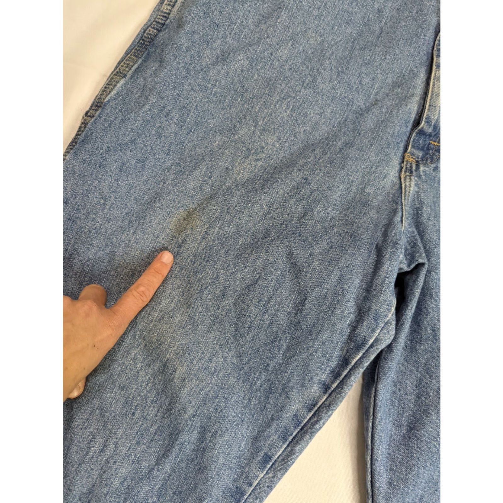 Wrangler WRANGLER Rugged Wear Distressed Work Jeans 36x32 Blue Denim Carpenter Jeans Mens Straight Regular Rise 12 Inseam 32 Zipper Fly WW Size US 36 / EU 52 - 5 Thumbnail