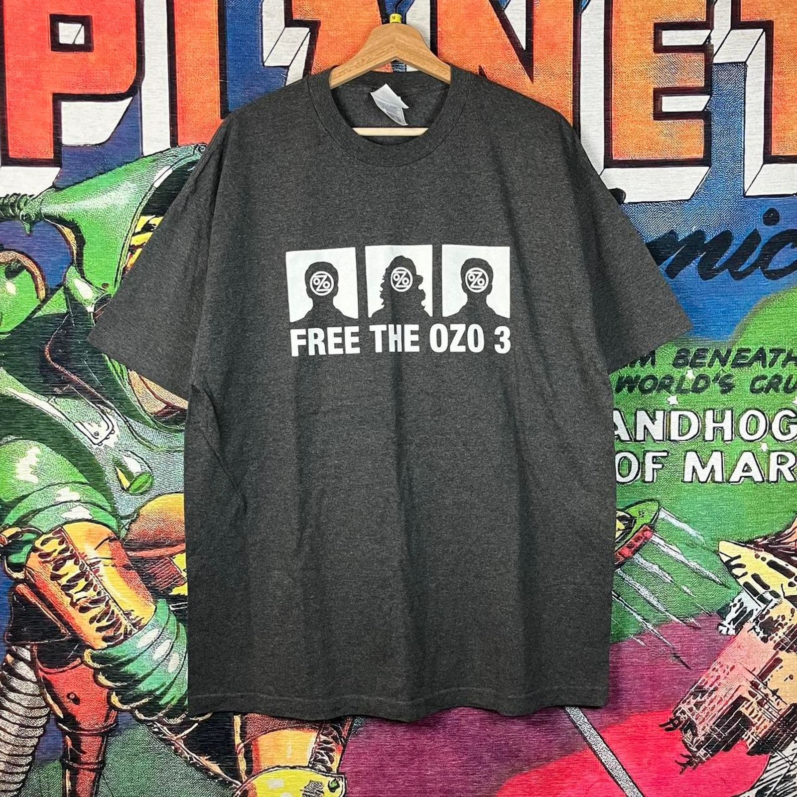 Other Vintage 00's 'Free The Ozo 3' Band Tee Size XL Size US XL / EU 56 / 4 - 1 Thumbnail