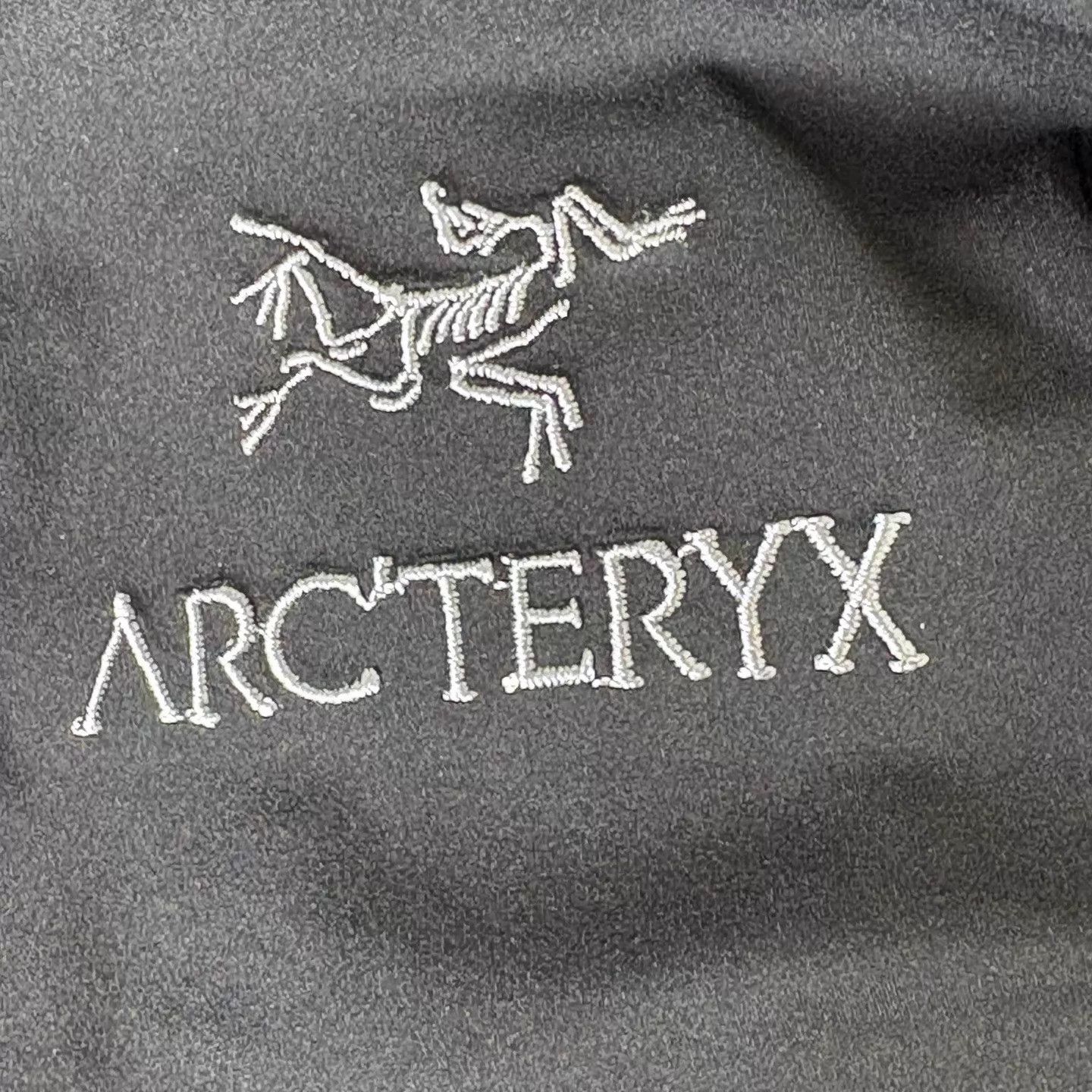Arc'teryx Arcteryx Beta Jacket Black Hooded Logo Hard Shell L Size L / US 10 / IT 46 - 5 Thumbnail