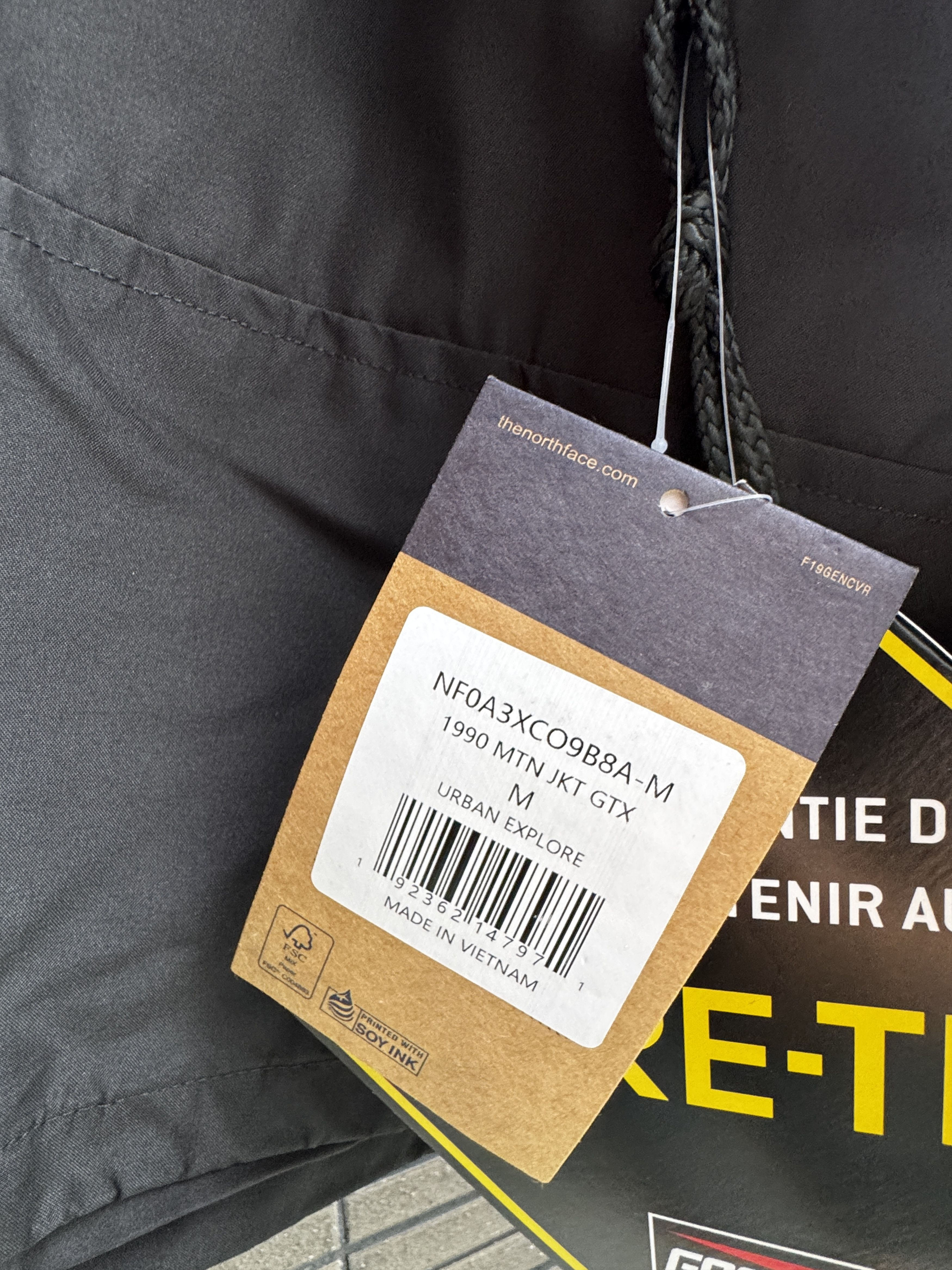 The North Face The North Face 1990 Mountain Gore-Tex GTX Jacket Size M Size US M / EU 48-50 / 2 - 10 Thumbnail