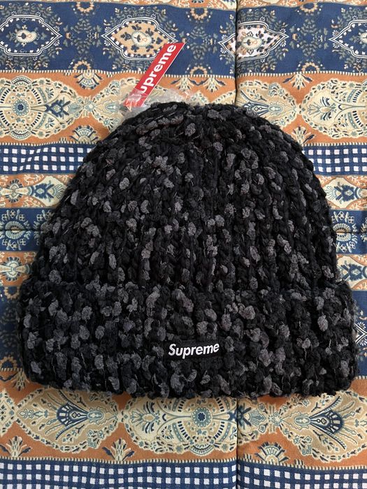 Supreme Supreme Chenille Beanie fw23 hat cuff black grey soft