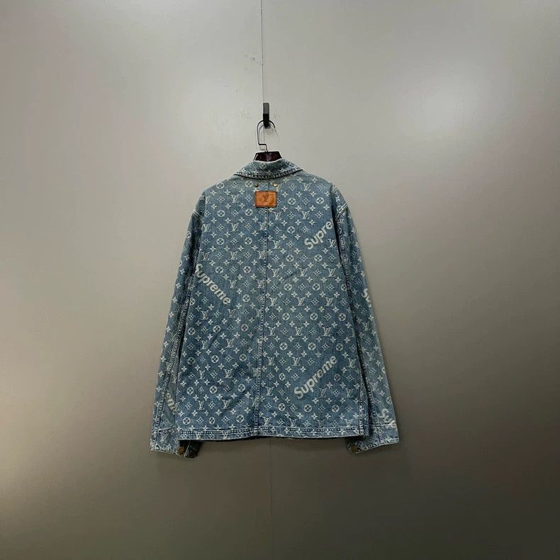 Louis Vuitton Louis Vuitton Denim jacket with presbyopic logo jacket 2501 Size US S / EU 44-46 / 1 - 2 Thumbnail